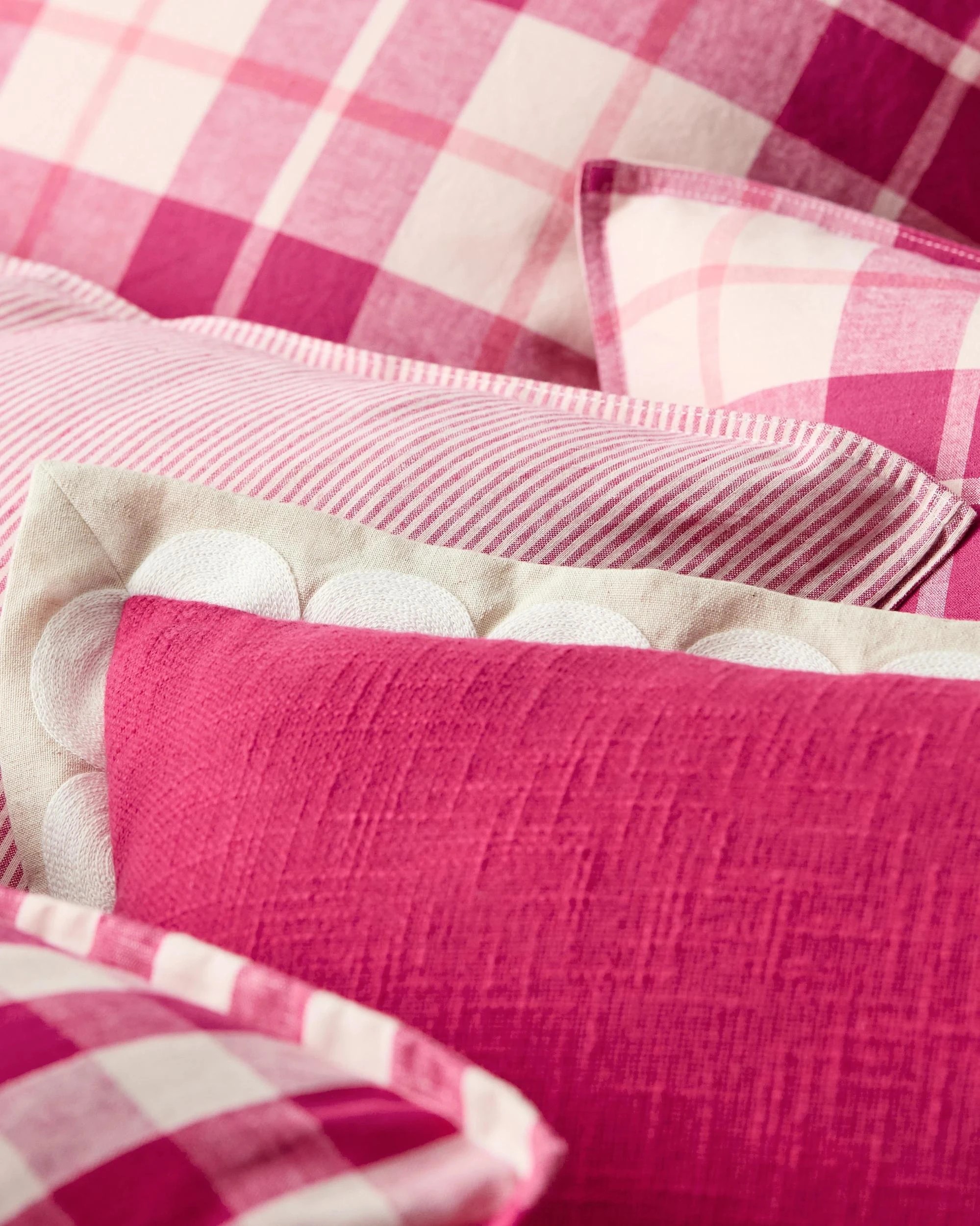 6 Target Ashlee Check Linen/Cotton European Pillowcase - Queen Bed - Pink, 6 of 7