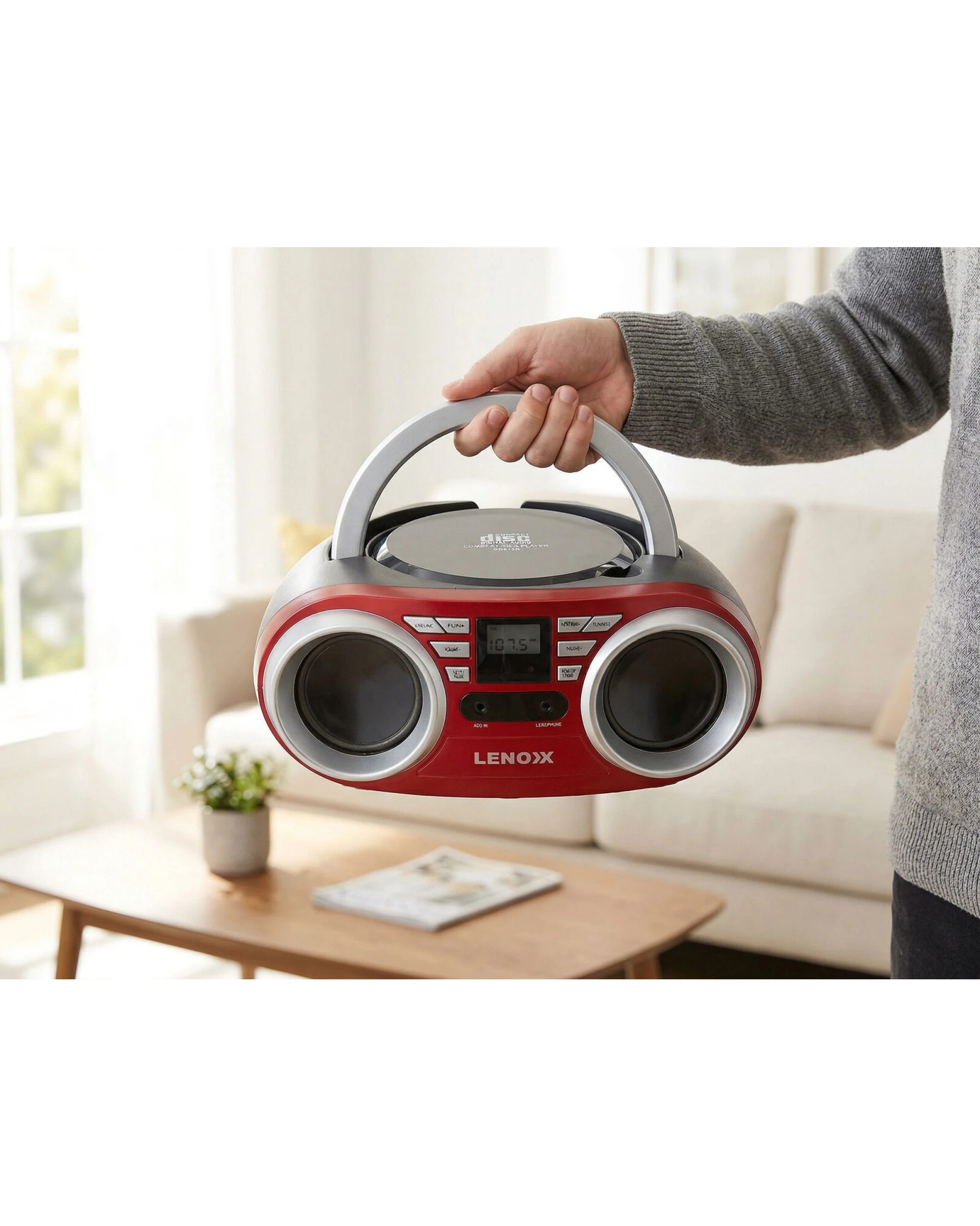 4 Lenoxx Portable CD Player (Red) 4W Speaker with FM Radio & AUX In, 4 of 4