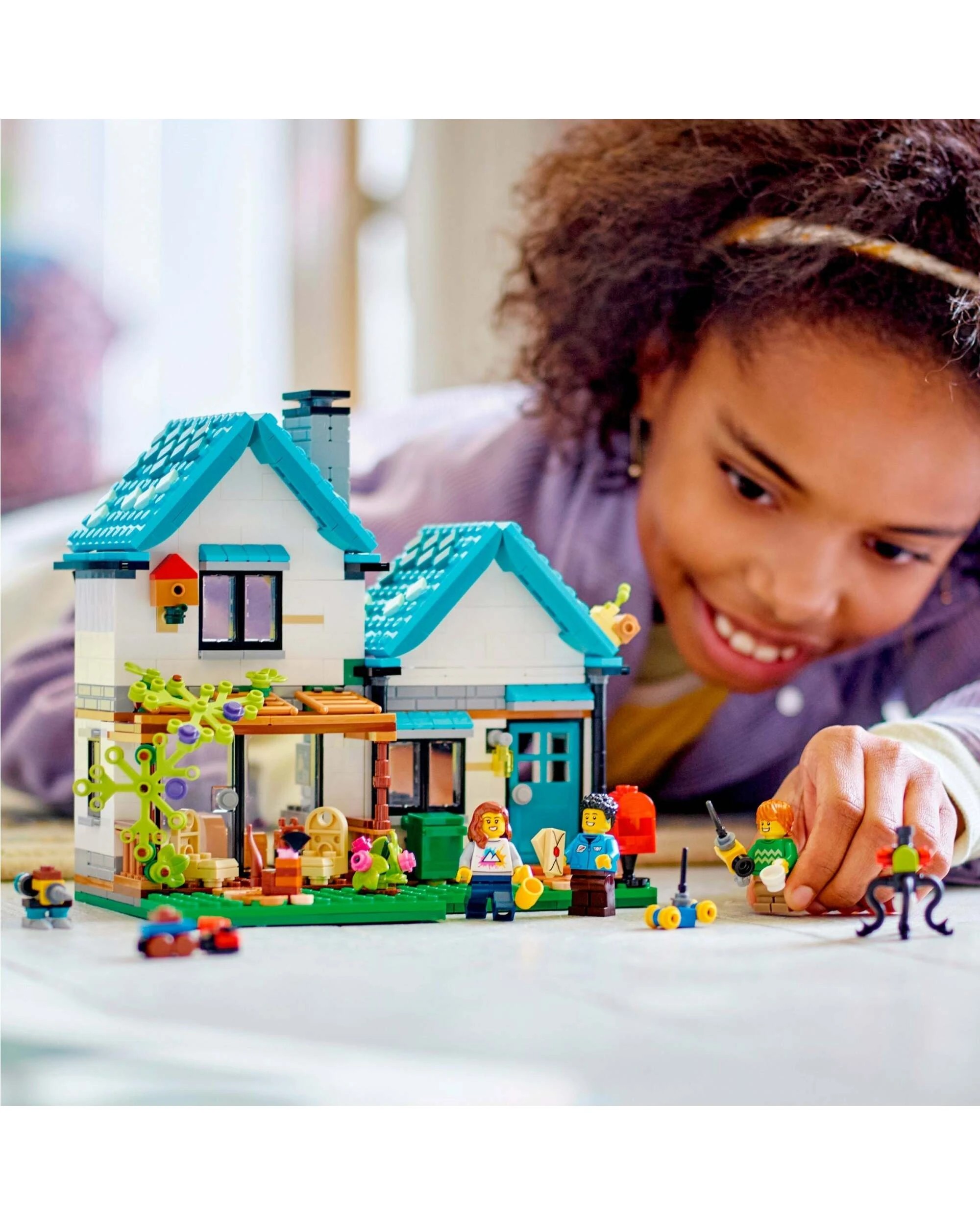 5 LEGO Creator 31139 3-in-1 Cosy House Building Toy, 5 of 5