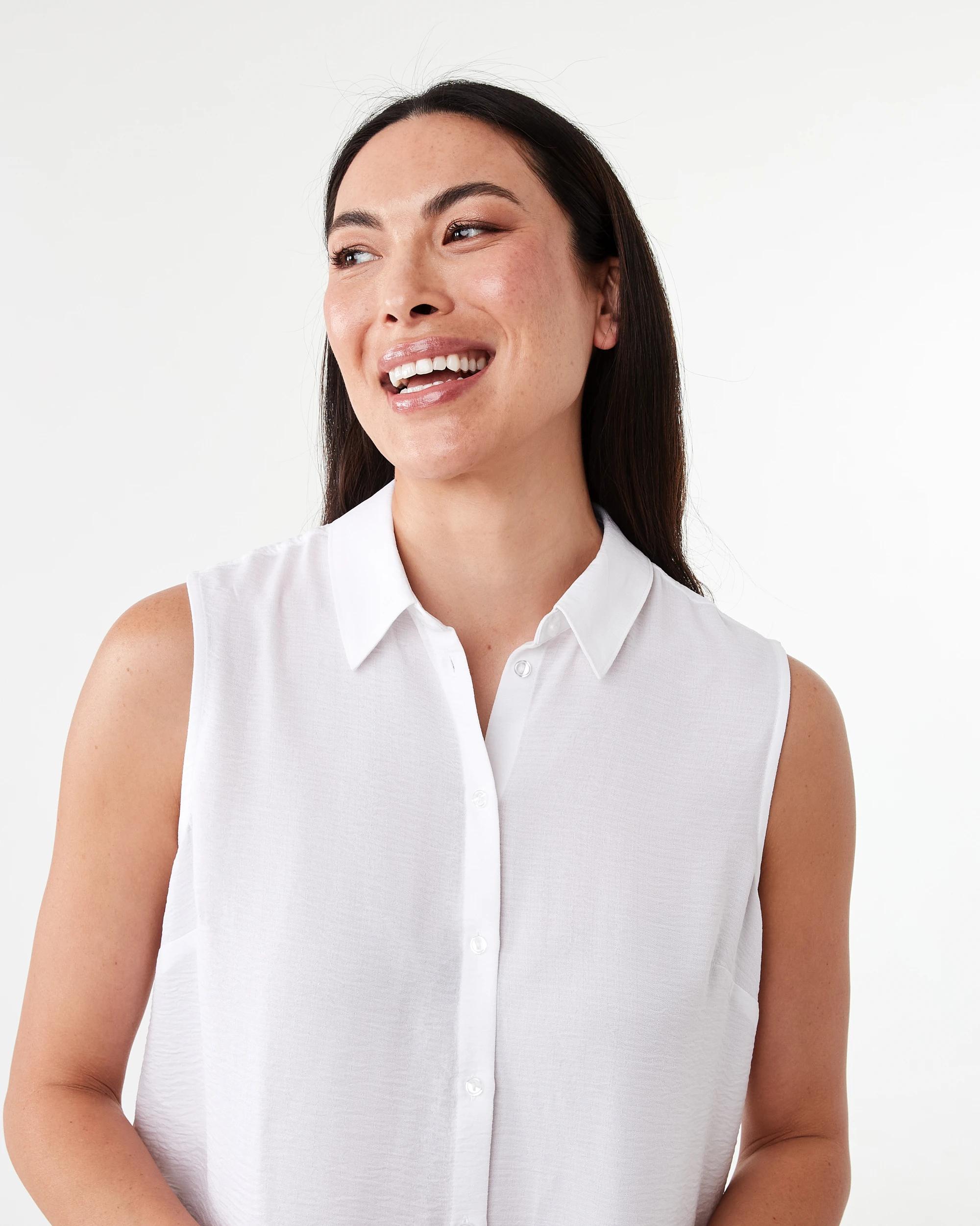 4 Sleeveless Soft Shirt White, 4 of 5