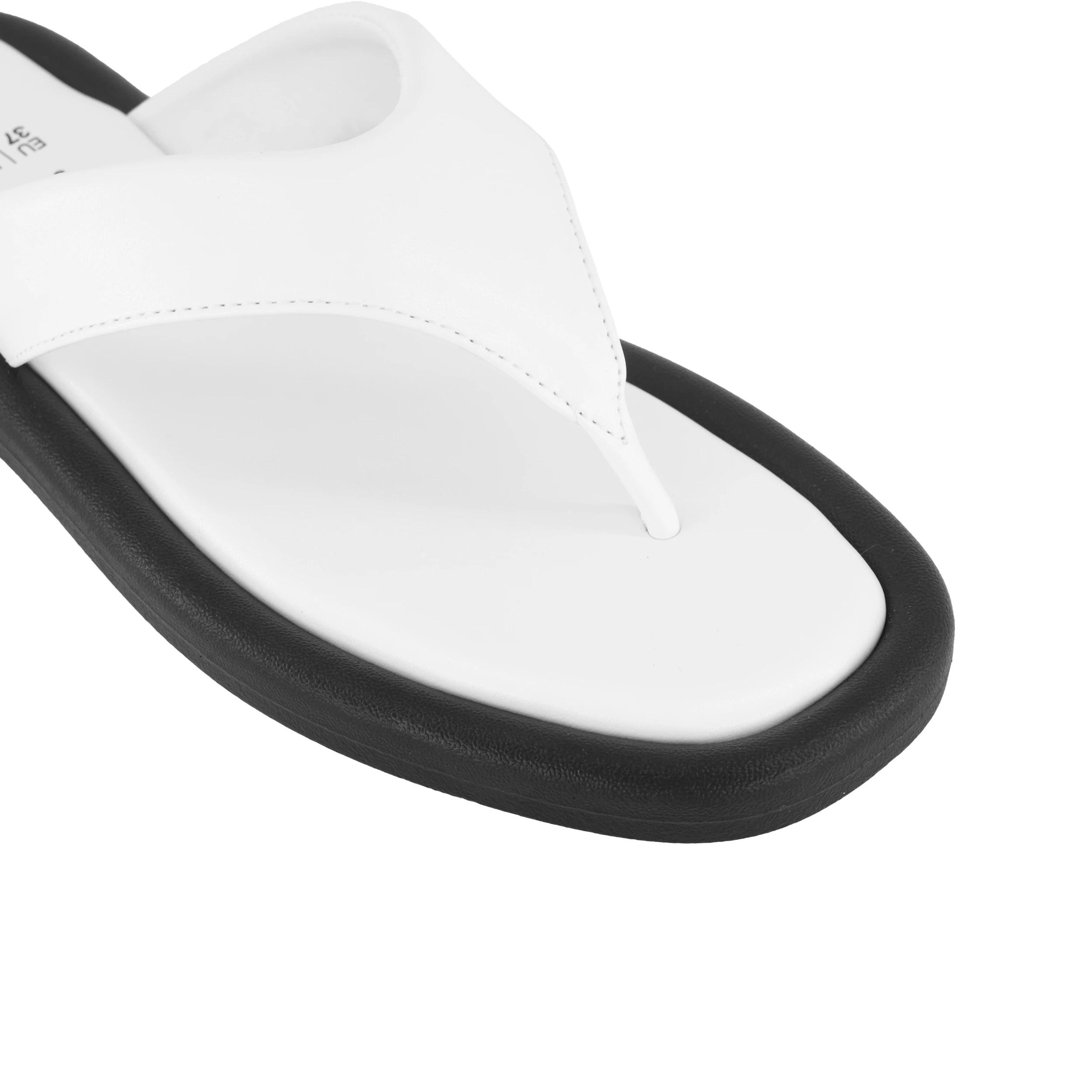 3 Padded Toe Post Thongs Blk Wht, 3 of 3