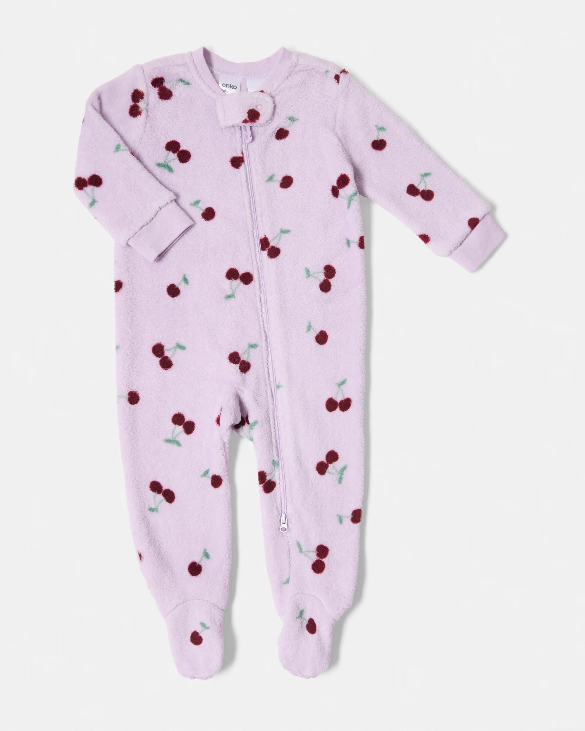 1 Fluffy Coverall Lvndr Chry, 1 of 4