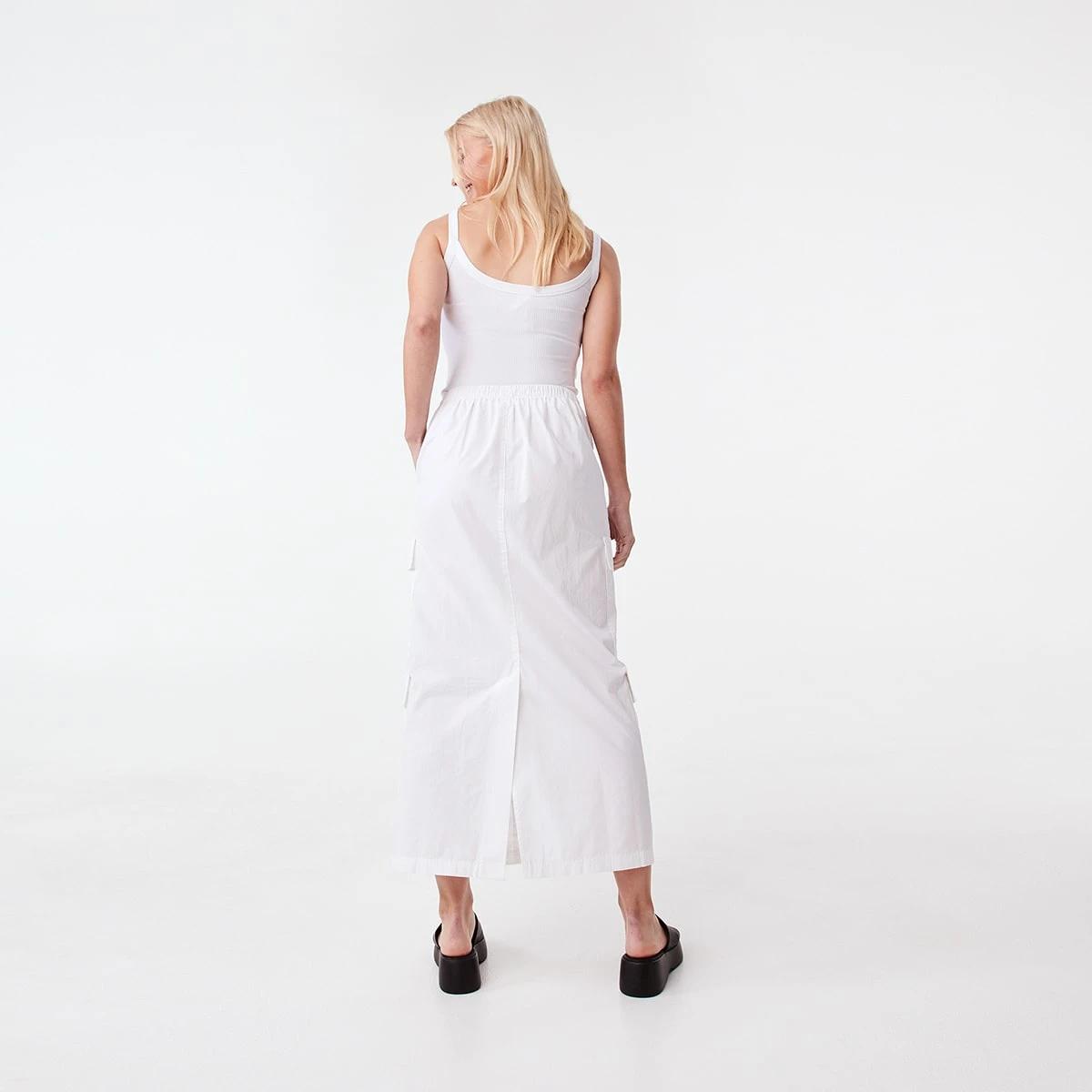 7 Sleeveless Rib Scoop Cami Top White, 7 of 9