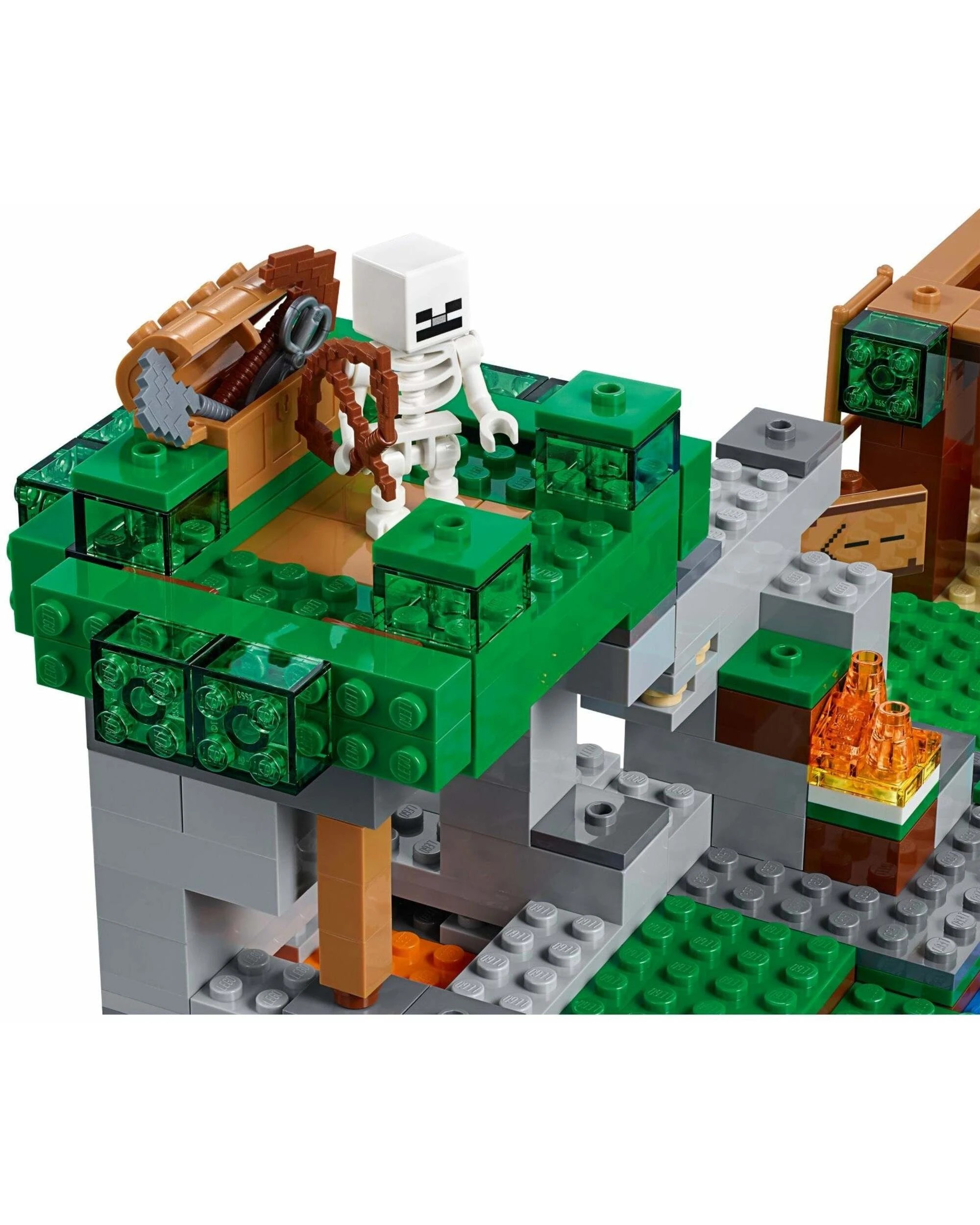 3 LEGO 21146 Minecraft Skeleton Attack Set, 3 of 3