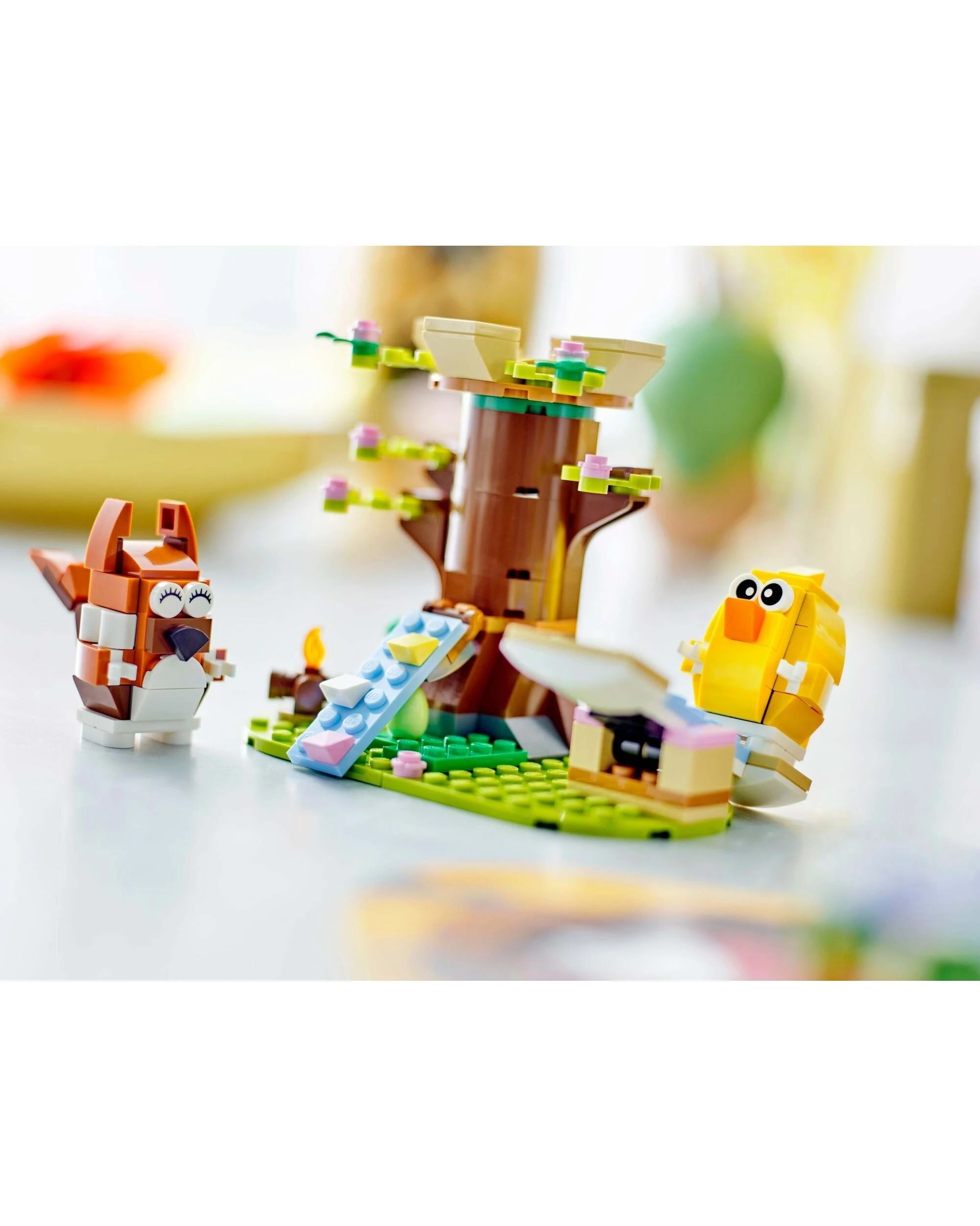 4 LEGO 40709 Spring Animal Playground - Easter Theme, 4 of 5