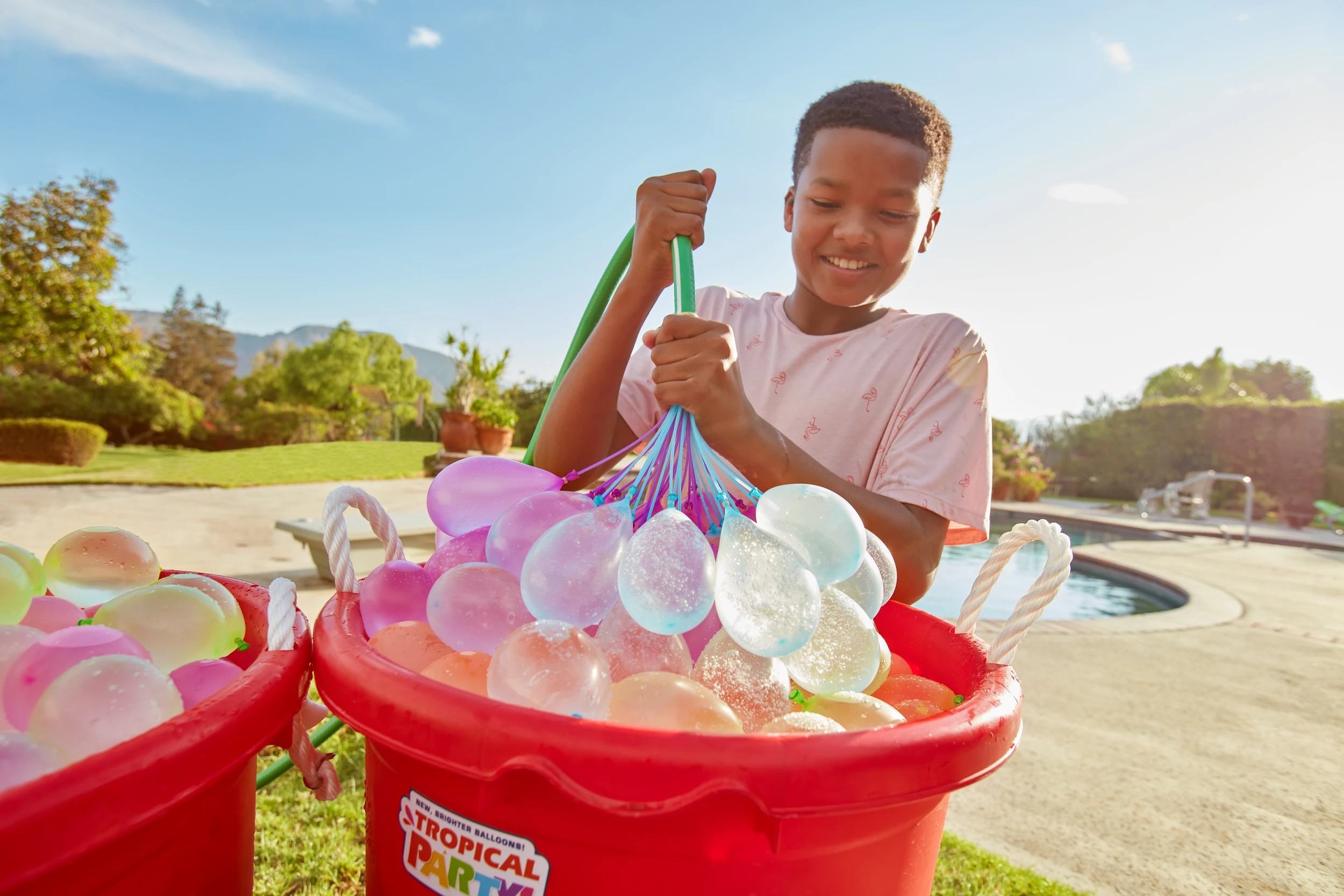 6 Zuru Bunch O Balloons Tropical Party! Slingshot and Self-Sealing Water Balloons Set, 6 of 7