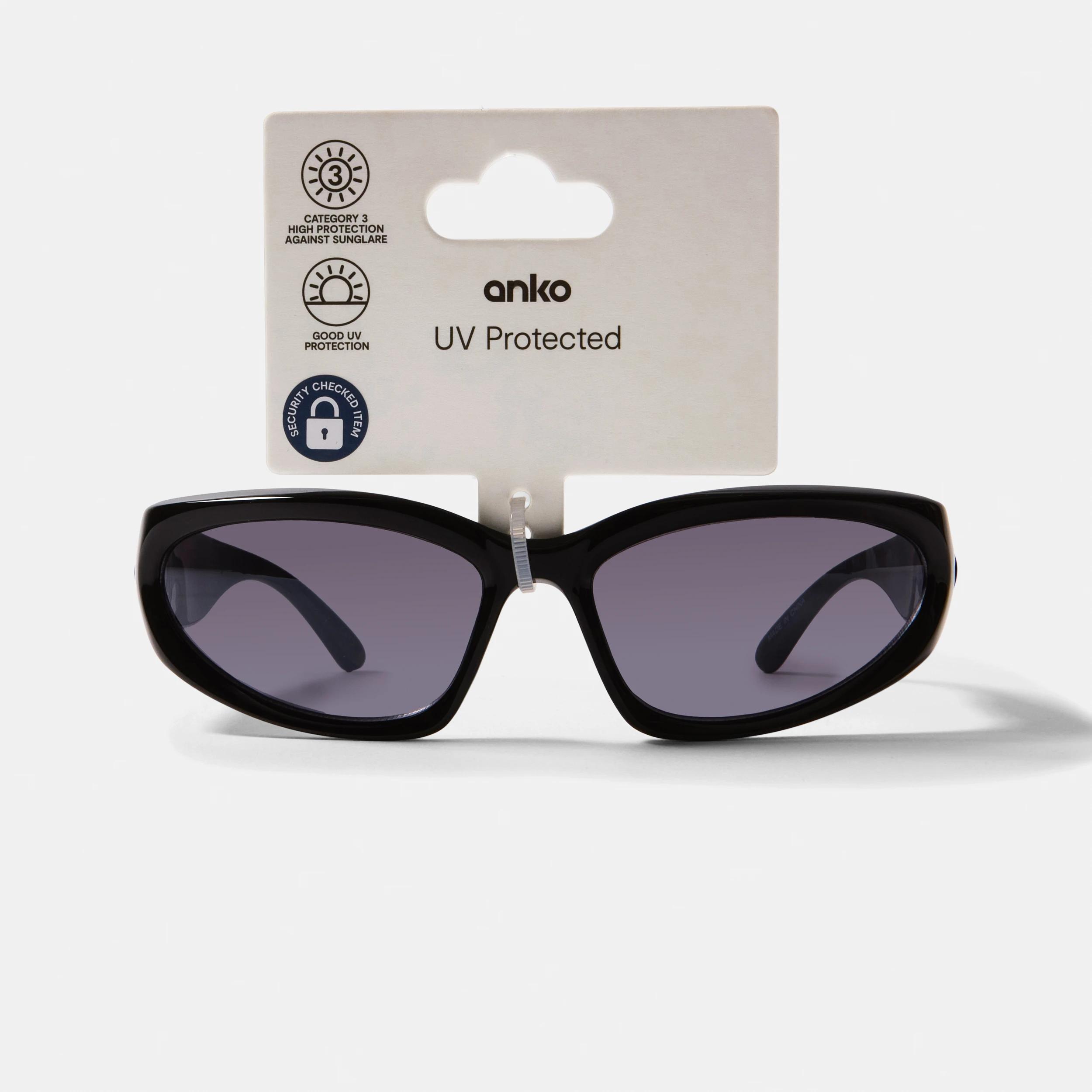 9 Wrap Sunglasses Black, 9 of 9