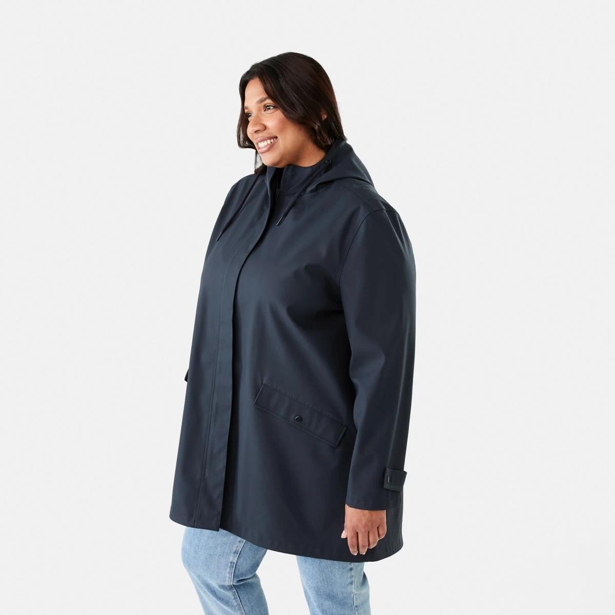 3 Curve Rain Coat Sky Cptn, 3 of 8