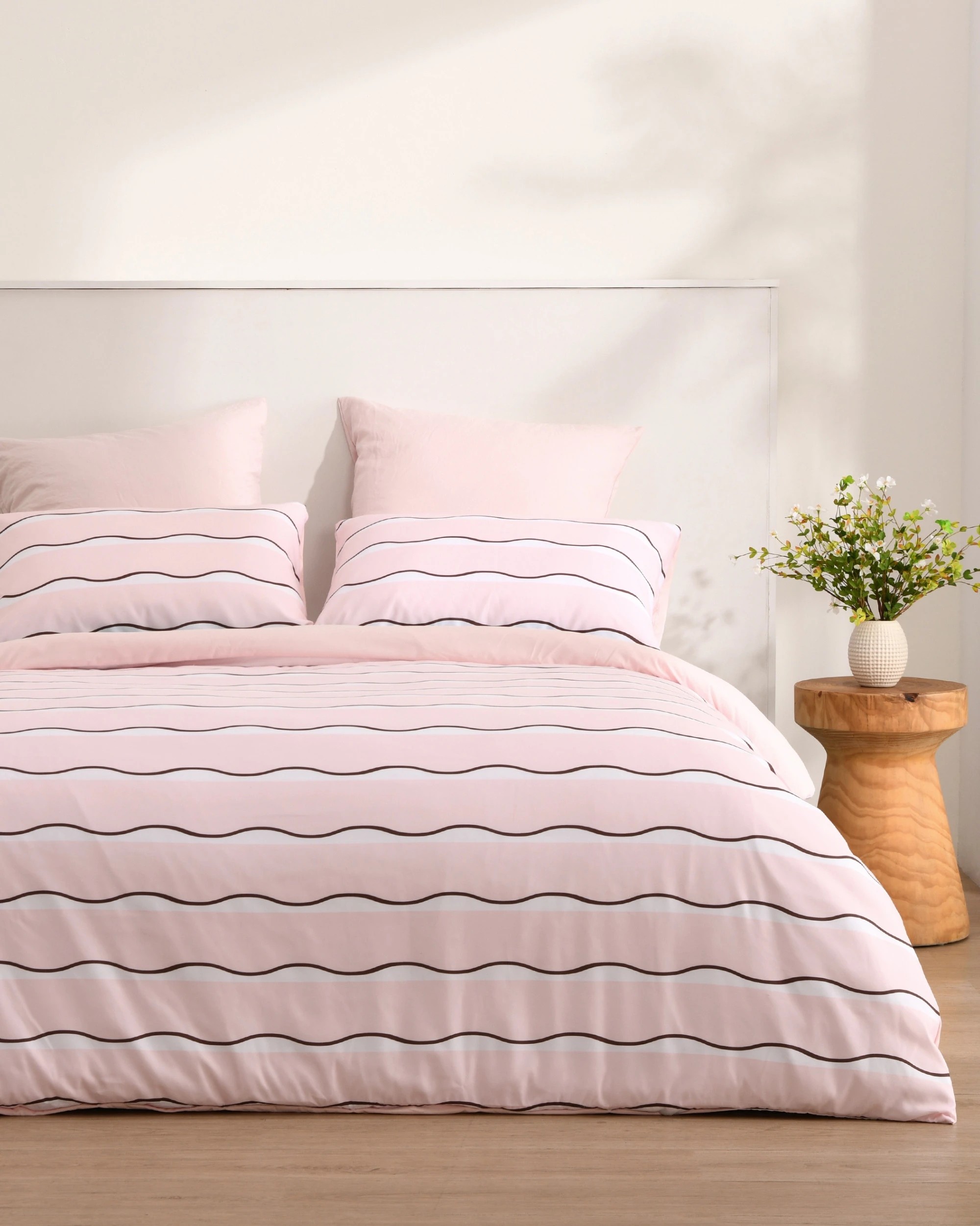1 Dreamaker Noa Quilt Cover Set - Single Bed - Pink/Chocolate, 1 of 5