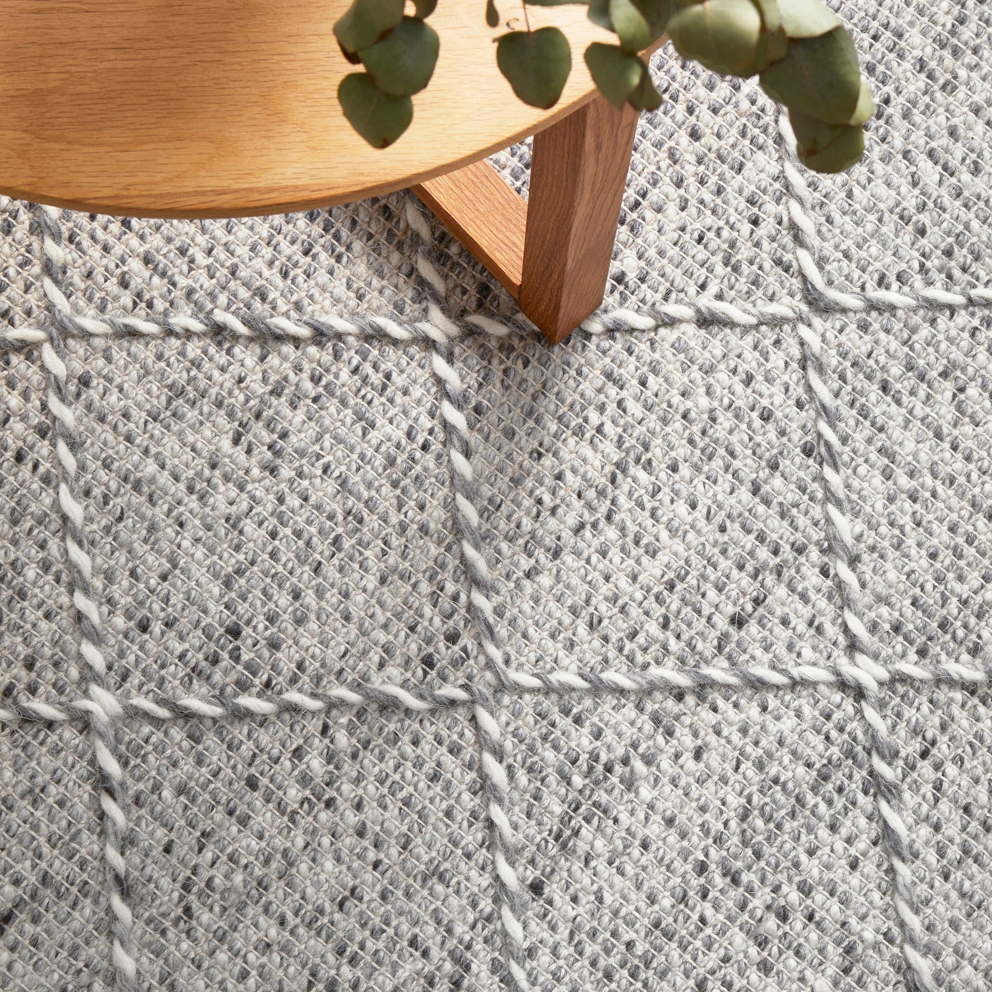 4 Common Ground Rugs Chateau Noah 320x230cm - Extra Large Hand Loomed Rug - White, 4 of 10