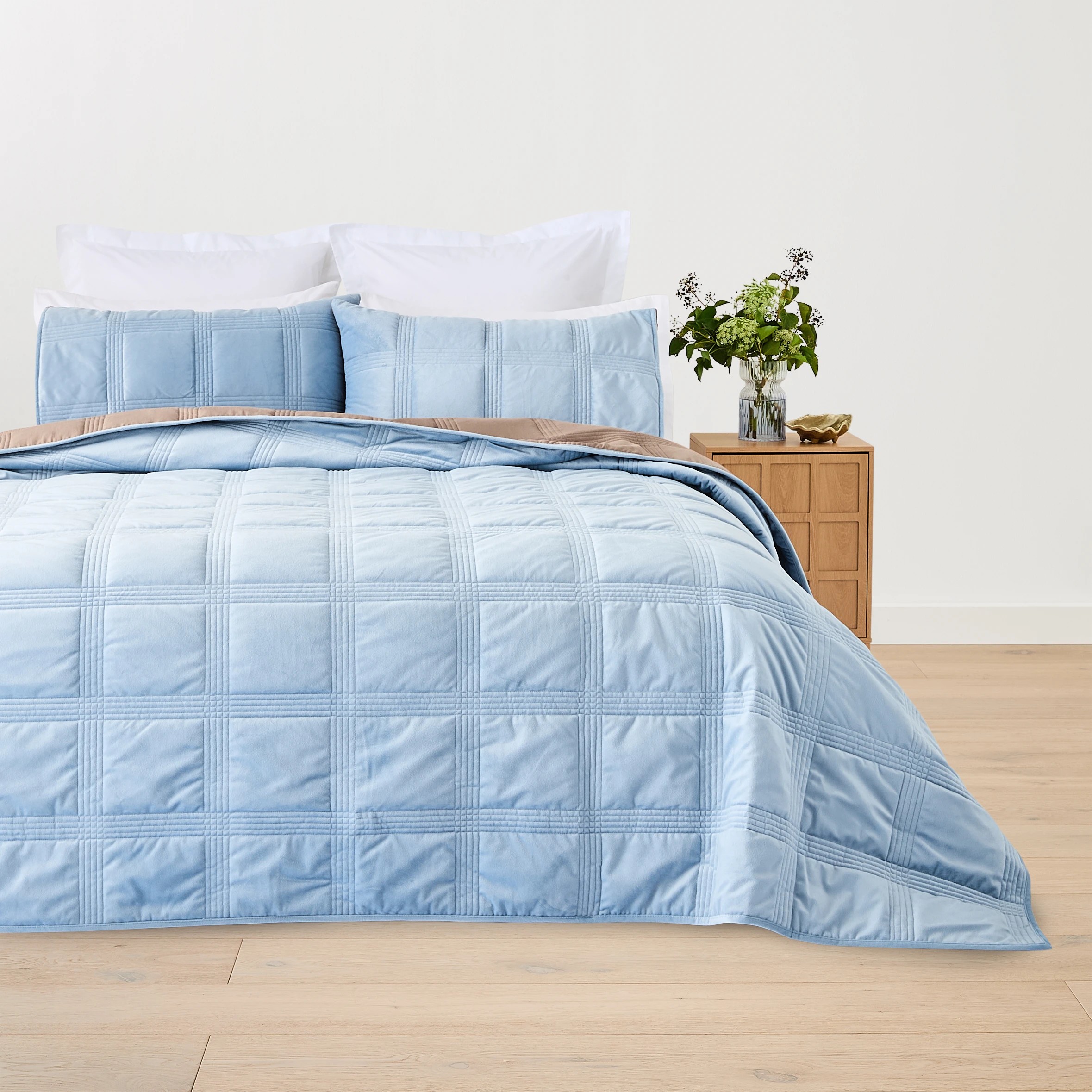 1 Velvet Reversible Coverlet Set - Queen/King Bed, Blue, 1 of 9