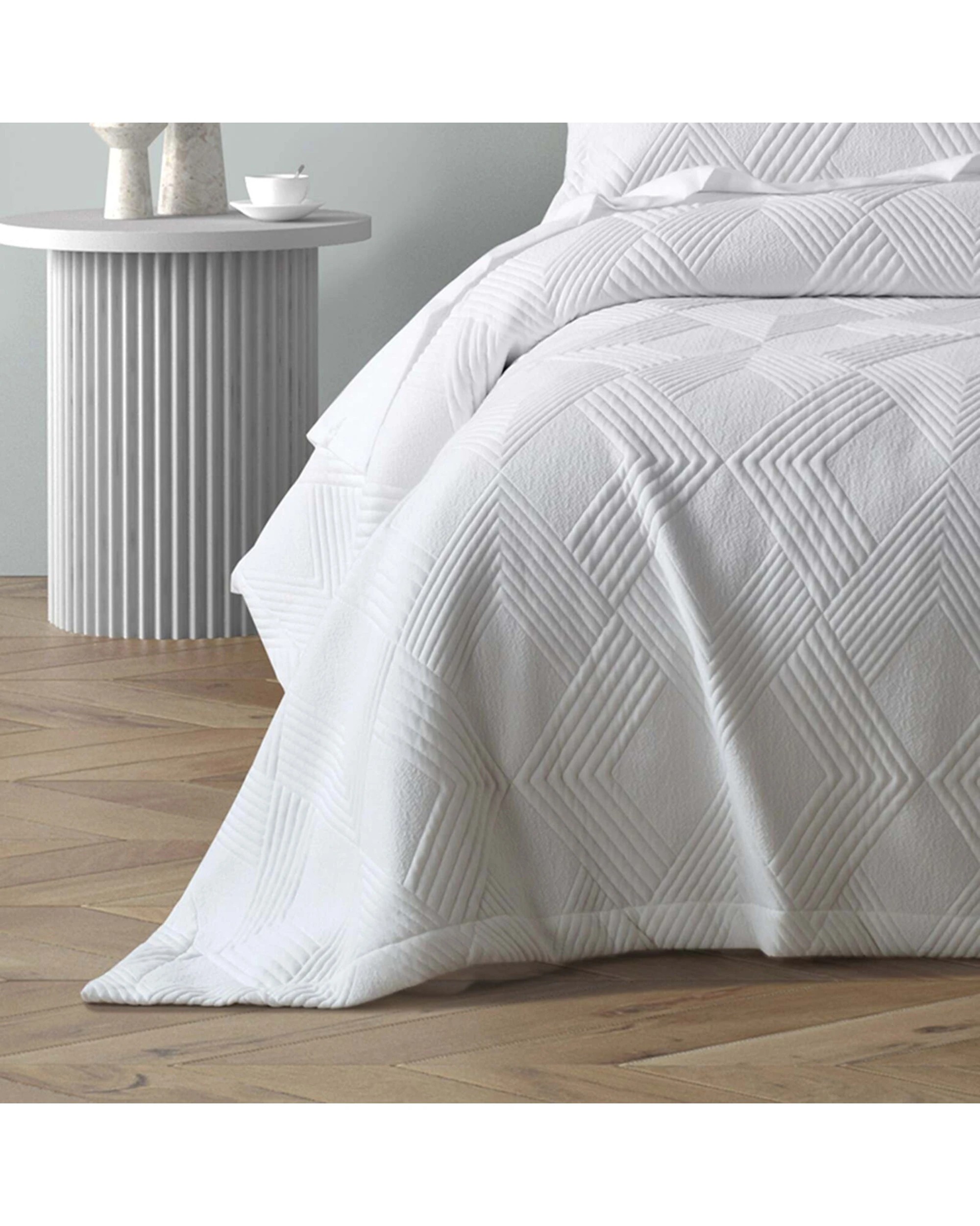 3 Bianca Cassiano Polyester Jacquard Coverlet Set Super King - White, 3 of 3