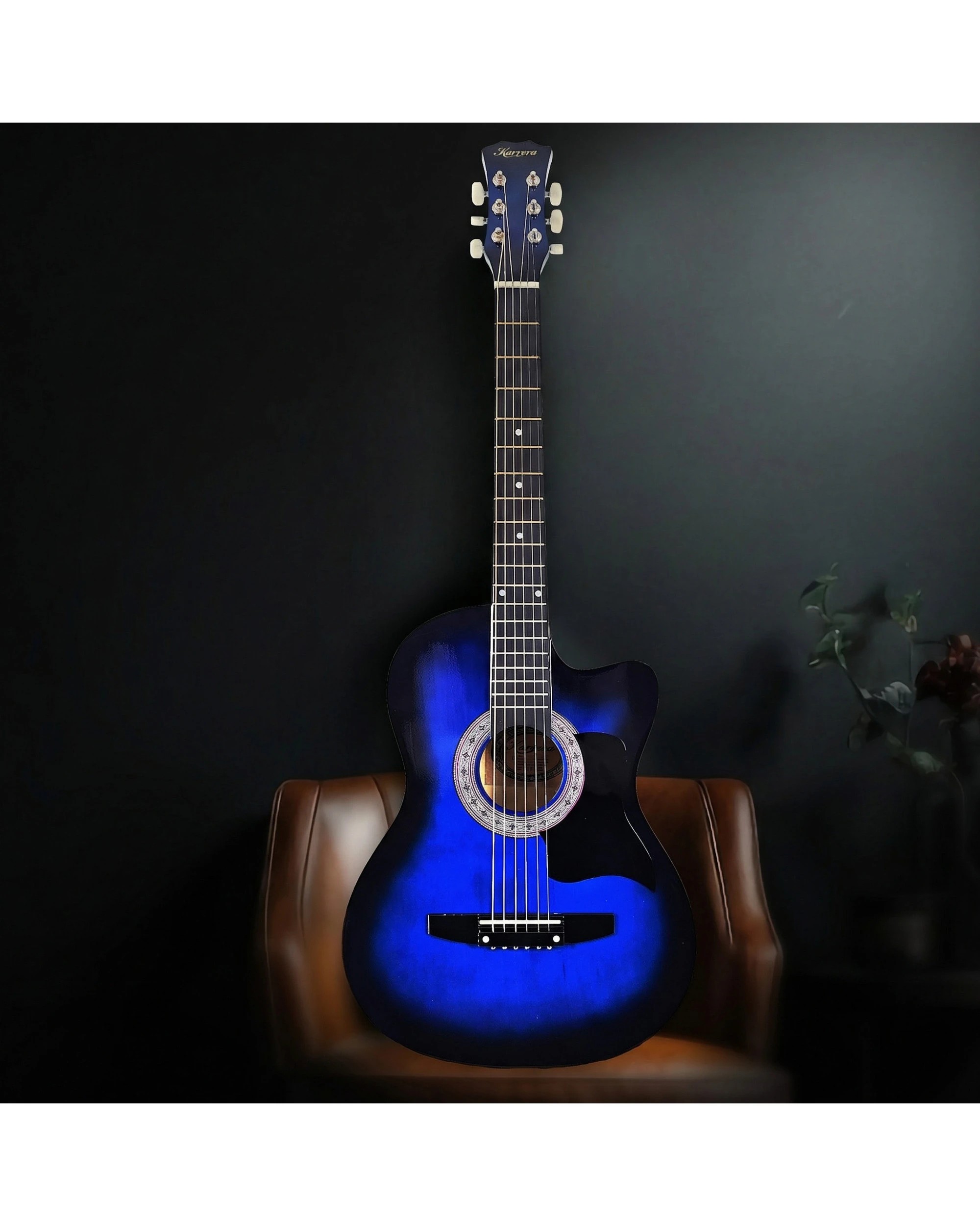 10 Karrera 38in Pro Cutaway Acoustic Guitar with Bag Strings in Blue Burst, 10 of 10