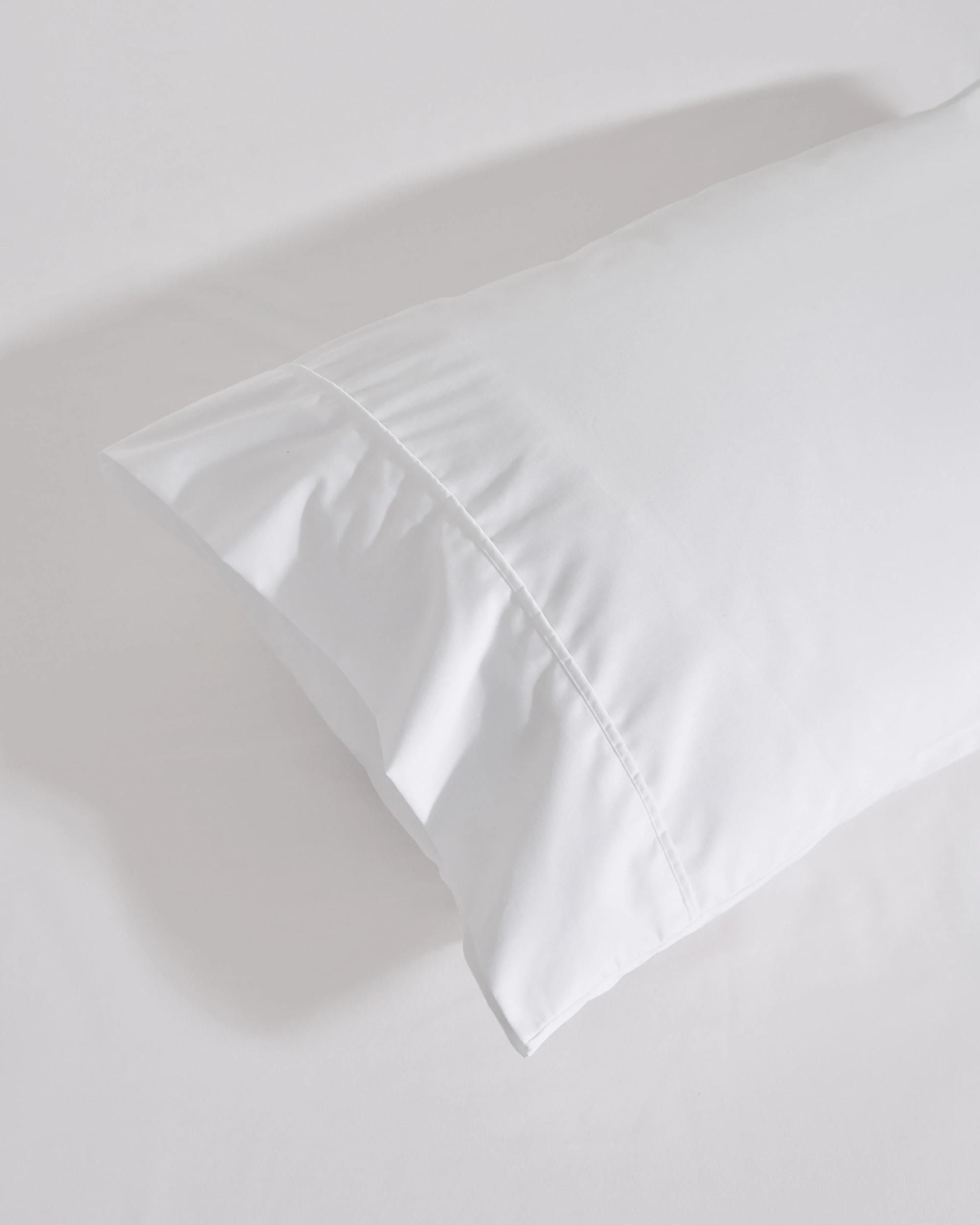 4 Dreamaker 250TC Cotton & Recycled Polyester Blend Sheet Set - Single Bed - White, 4 of 7