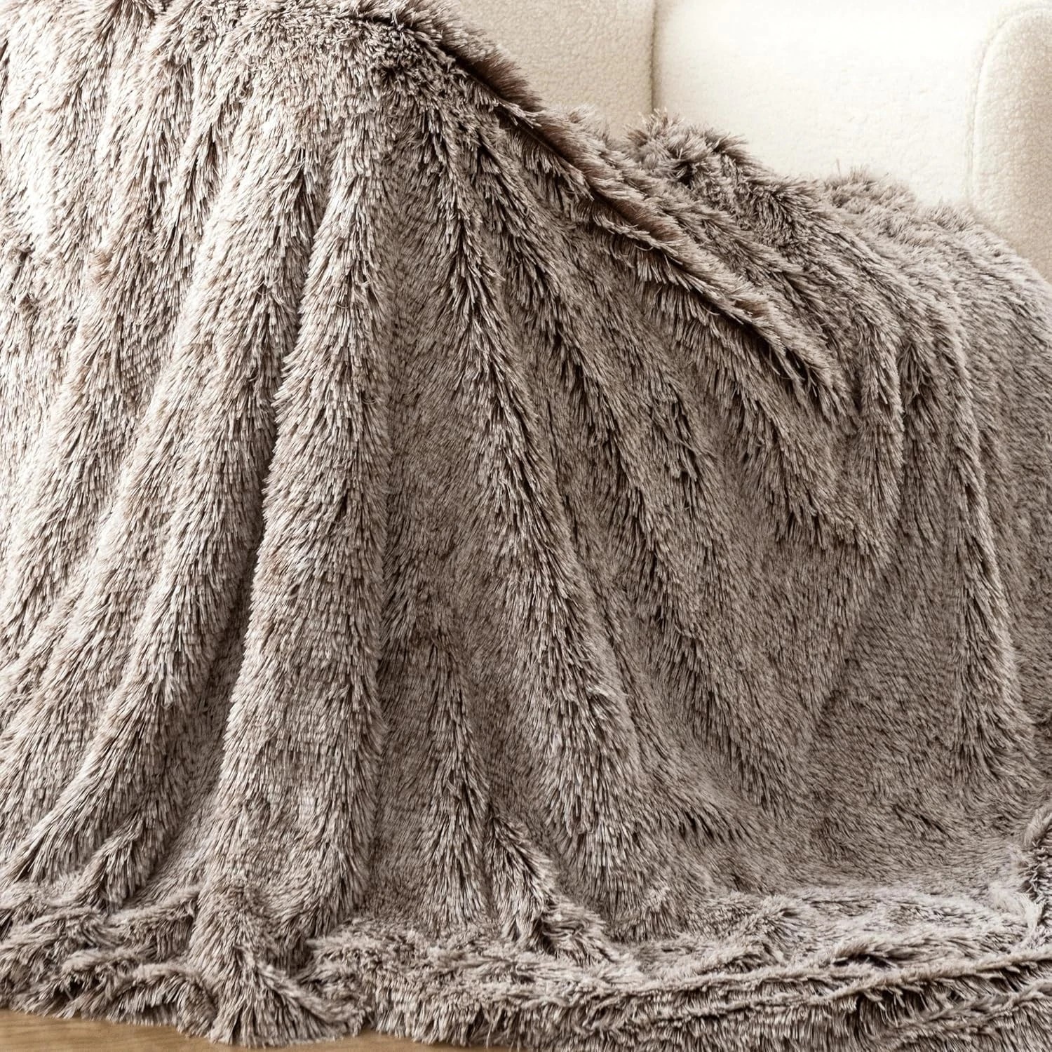 3 Gioia Casa Double-Sided Faux Fur Shaggy Throw Blanket Soft Warm Plush - Chestnut, 3 of 4
