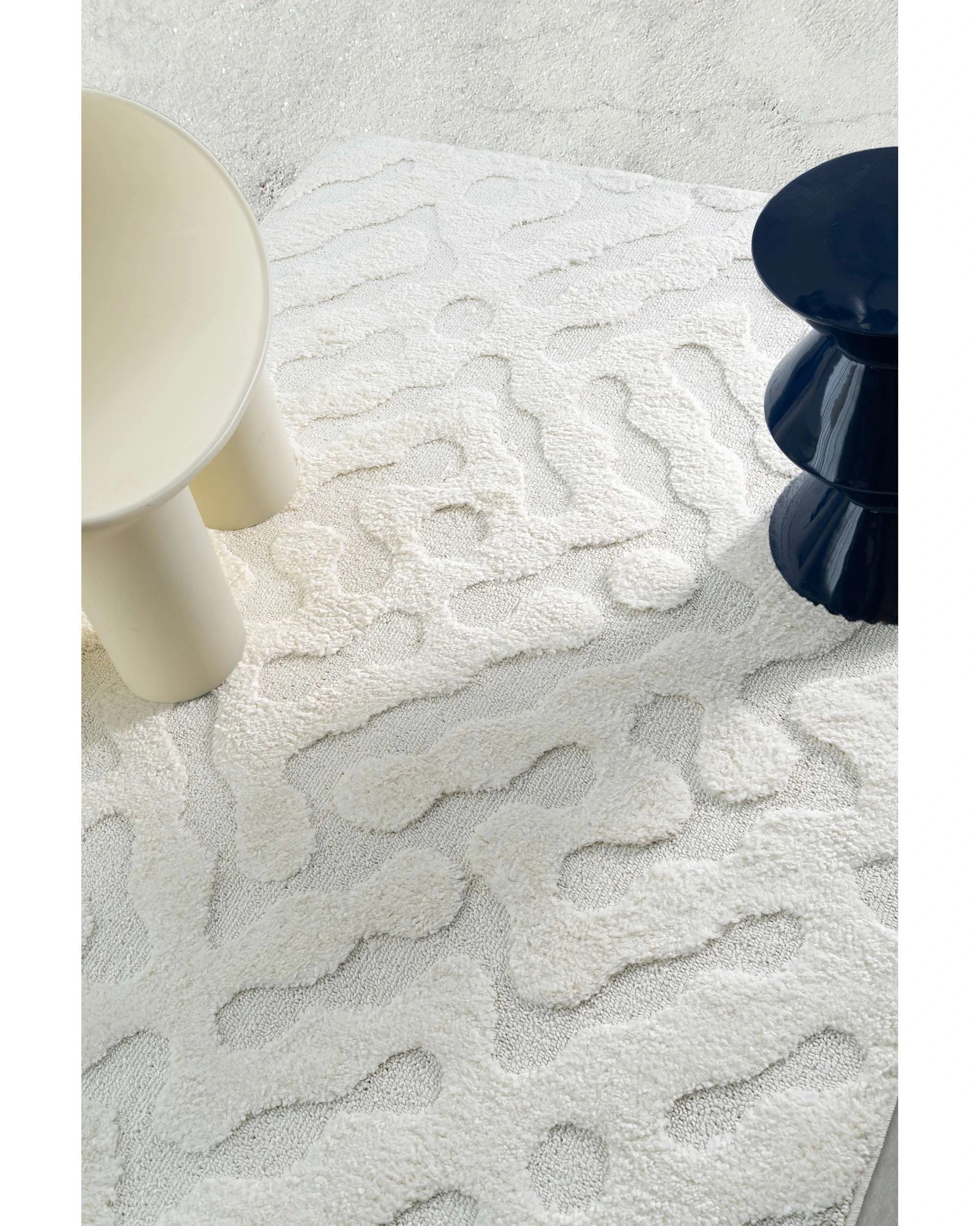 3 Loopsie Noem Abstract Rug-330cm x 240cm - White, 3 of 8