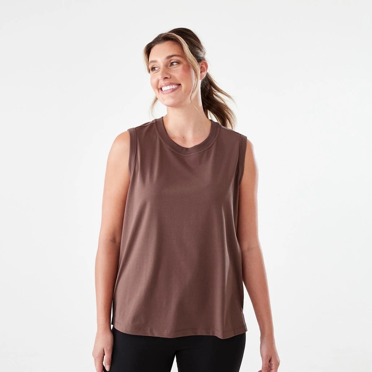 1 Active Womens Muscle Tank Nutmeg Brn, 1 of 6