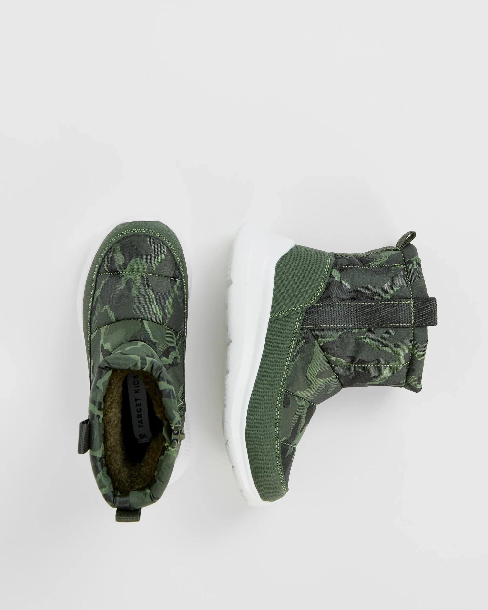 3 Target Kids Quilted/Padded Boots CAMO, 3 of 3