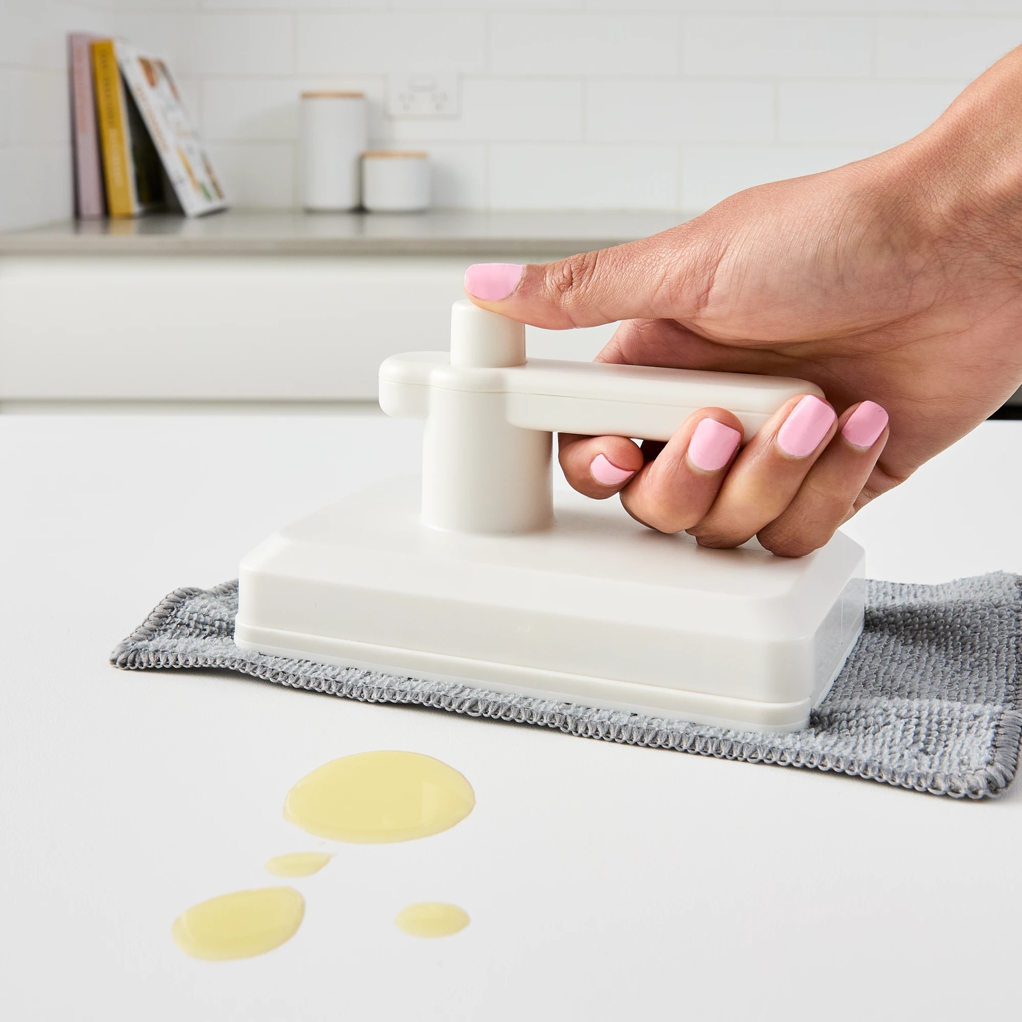 1 Microfibre Cleaning Handle, 1 of 10