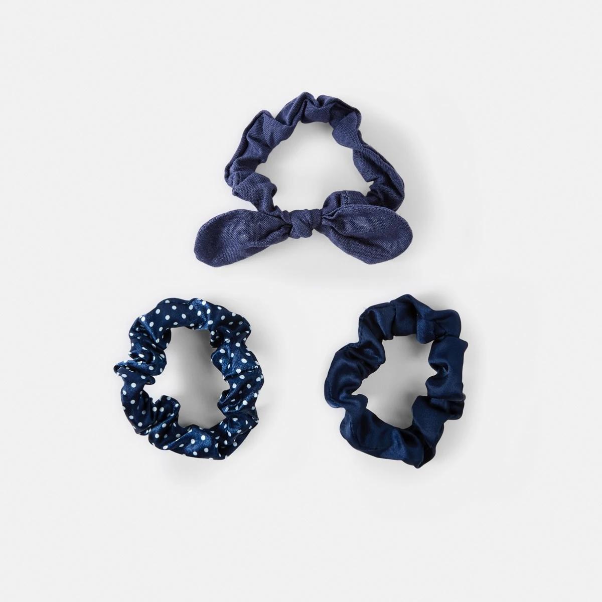 2 3 Pack Mixed Hair Scrunchies Nvy Sphire, 2 of 4