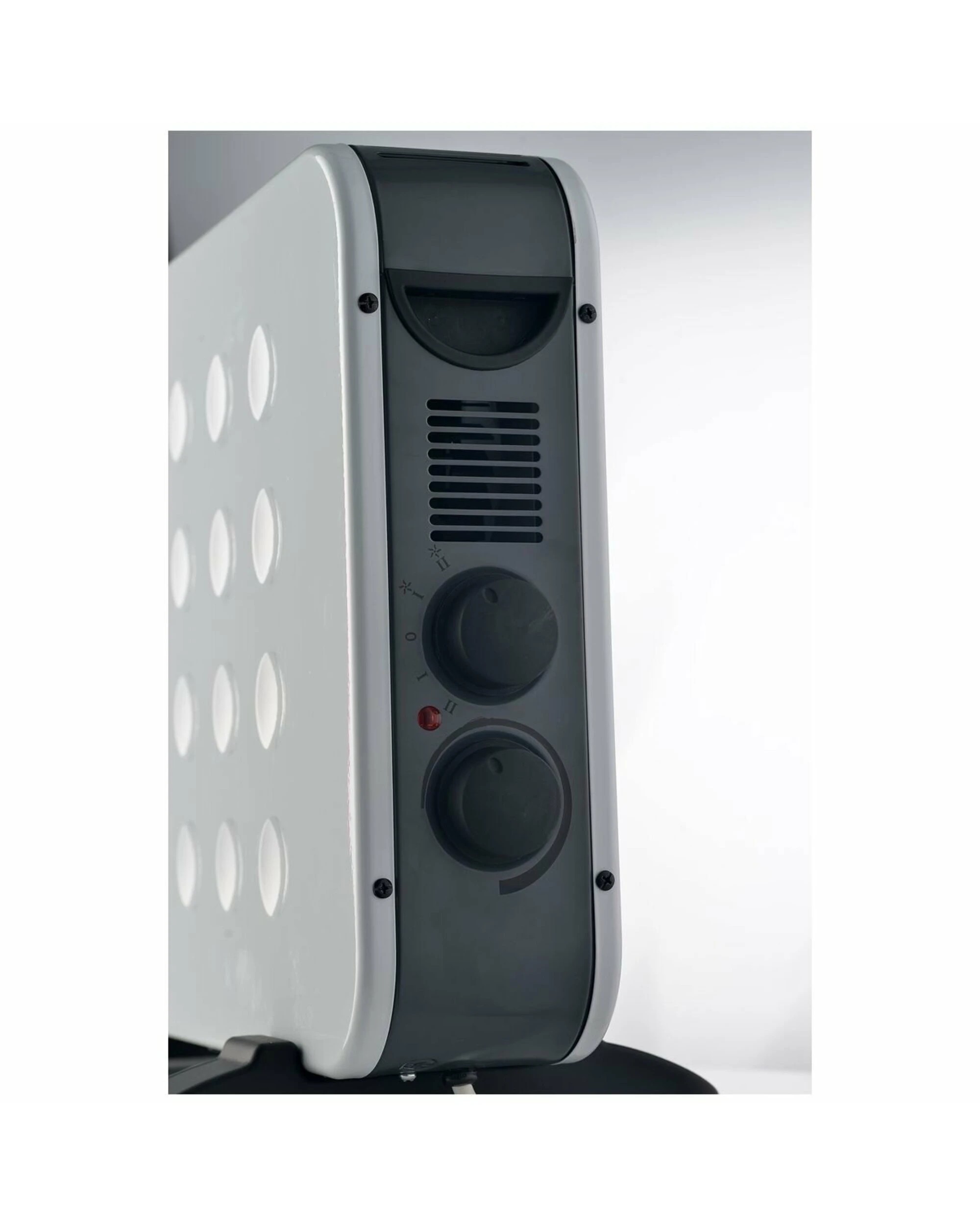 2 Goldair Convector 2000W Heater Black, 2 of 3