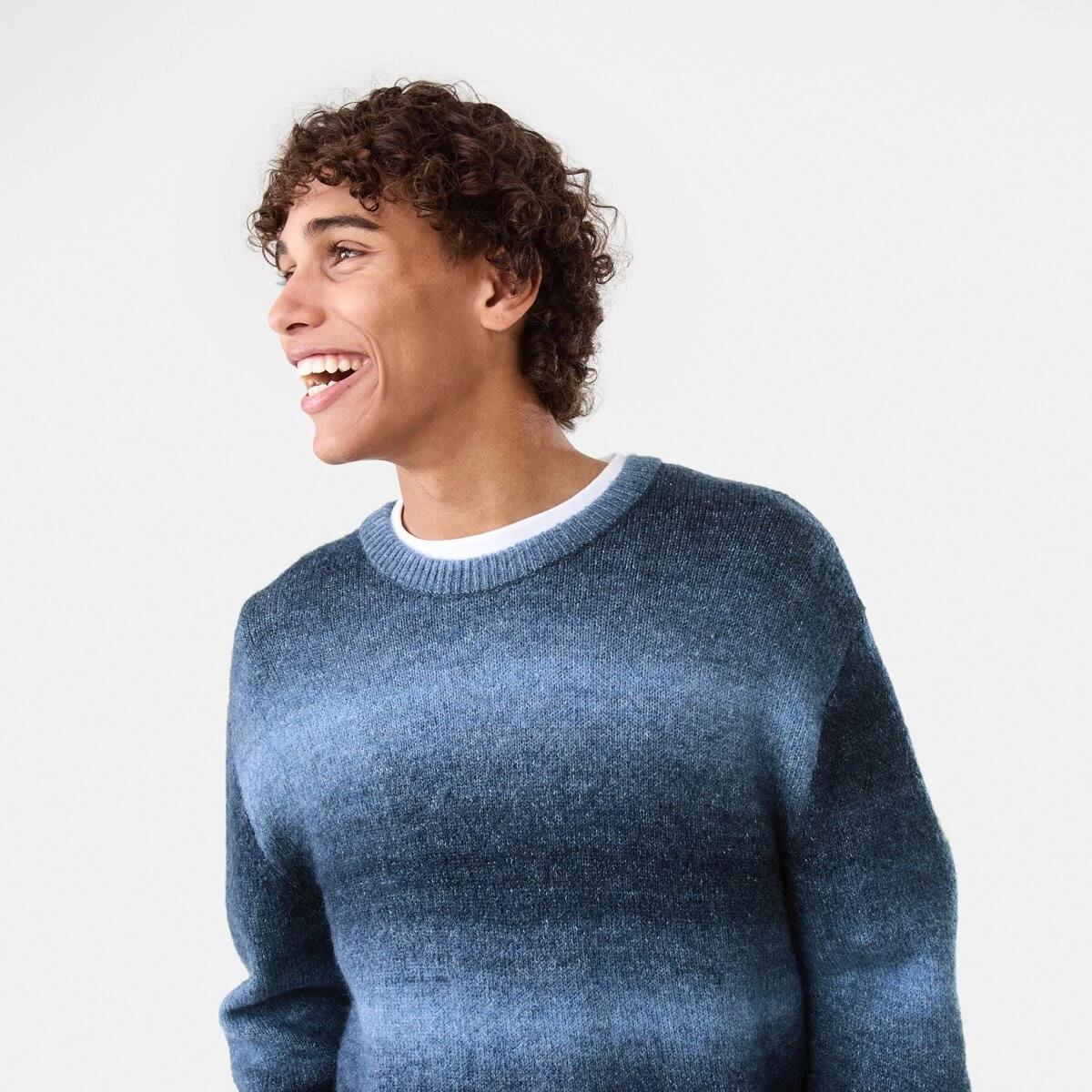 5 Ombre Jumper Nvy Ombre, 5 of 6