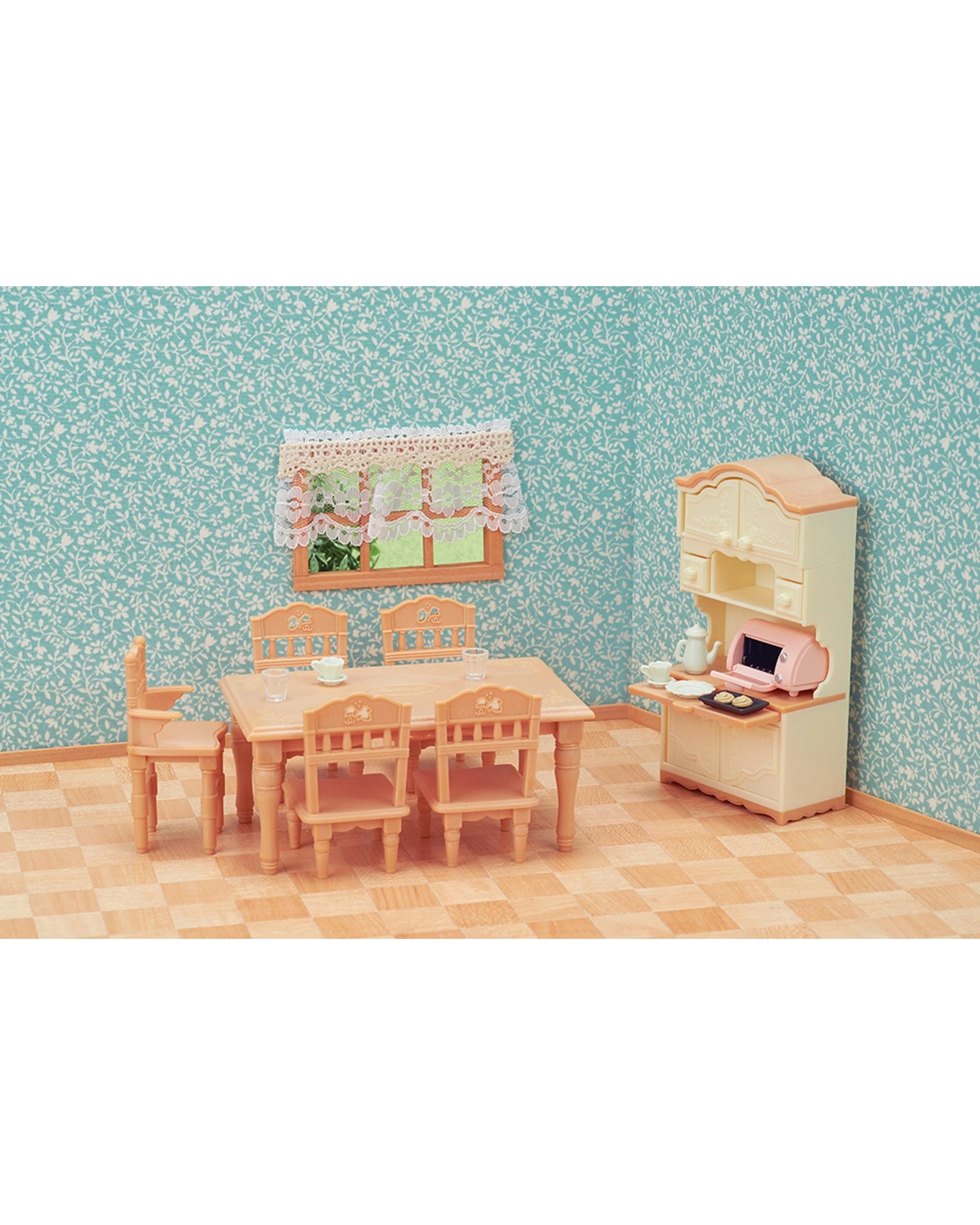 4 Sylvanian Families Dining Room Play Set, 4 of 5