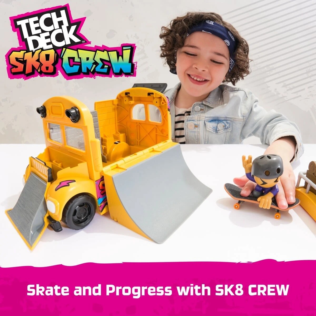 4 Tech Deck 2-in-1 Transforming Ultra Sk8 Bus Set, 4 of 10