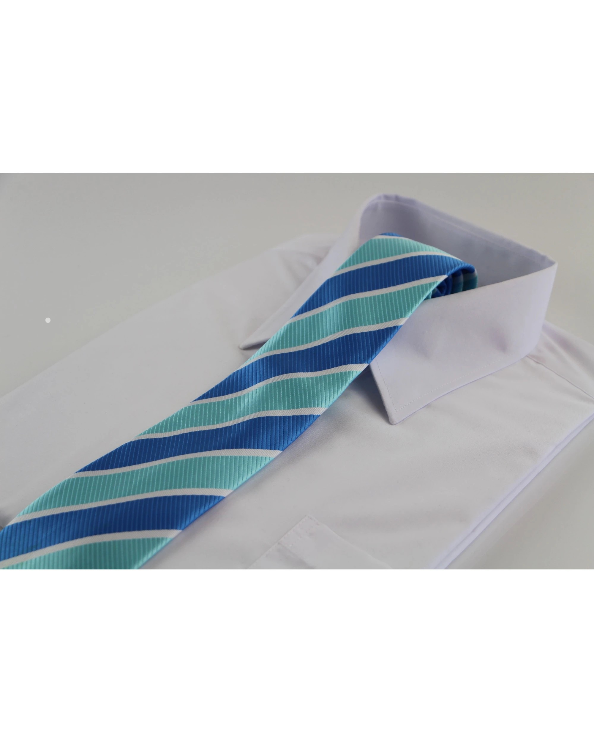 1 Zasel Mens Blue & Arctic Blue Striped Patterned 8cm Neck Tie, 1 of 2