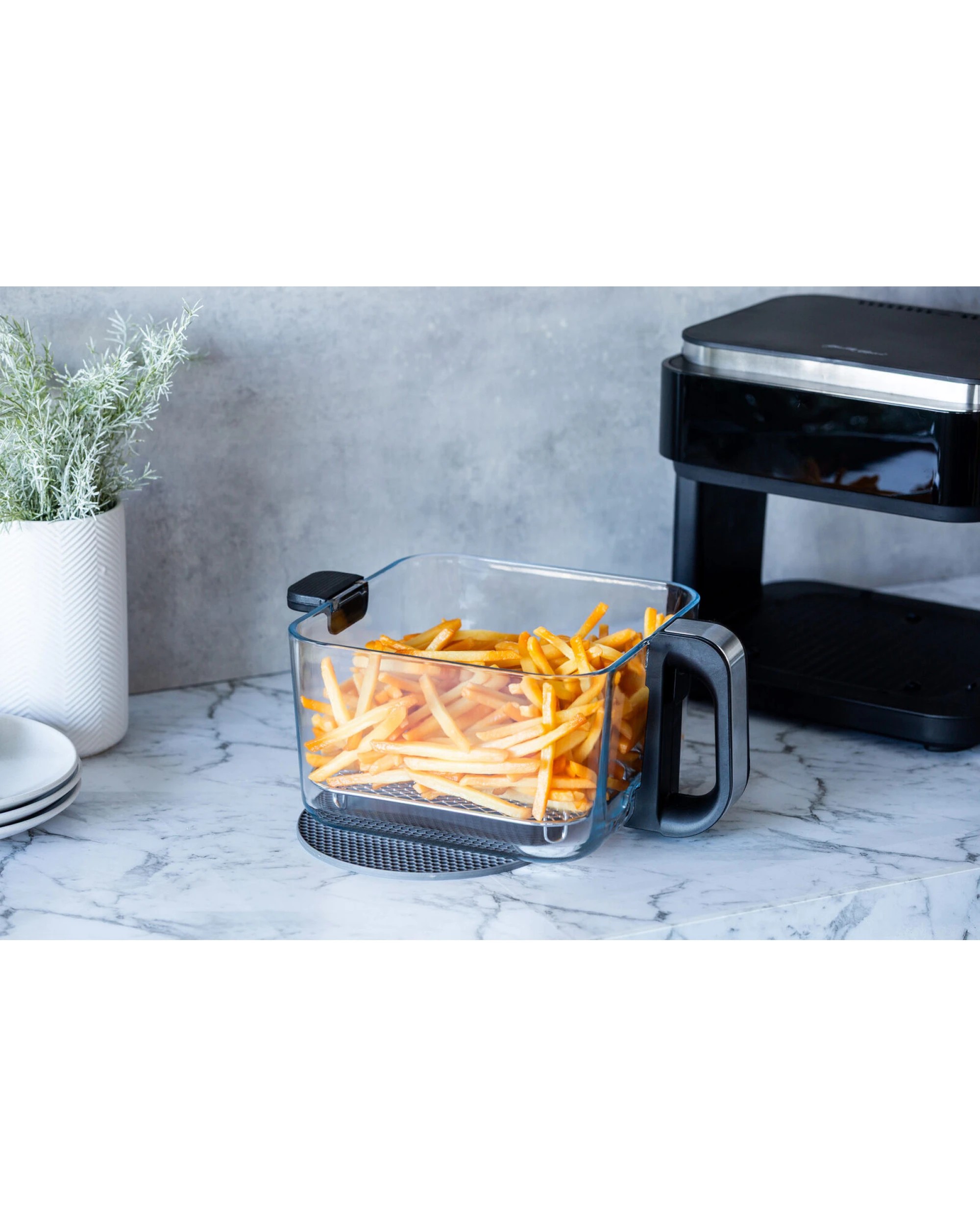 8 Healthy Choice 1200-1400W 6L Touch Controlled Digital Air Fryer with Glass Basket, 8 of 9