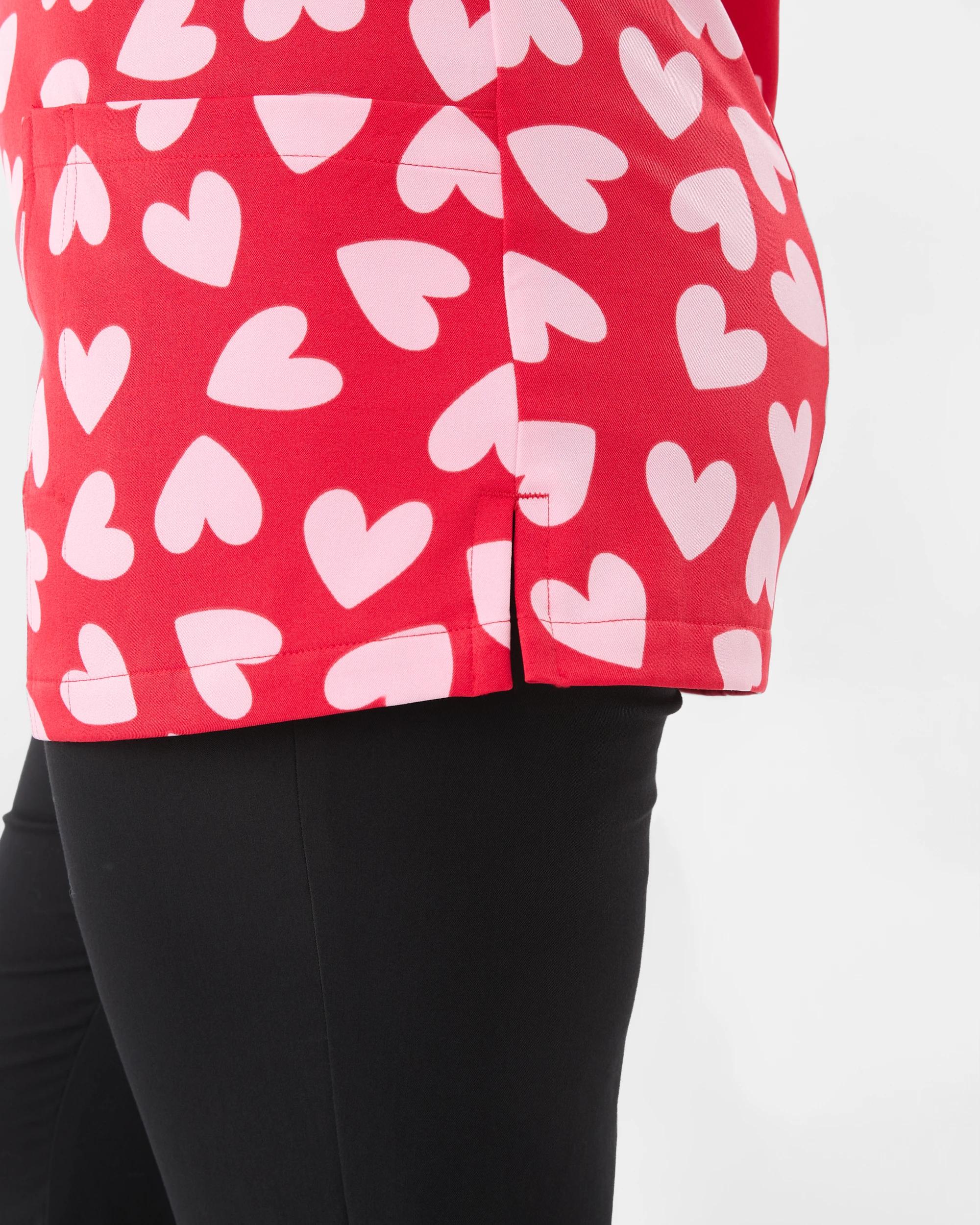 6 Scrub Top Red Hearts, 6 of 10