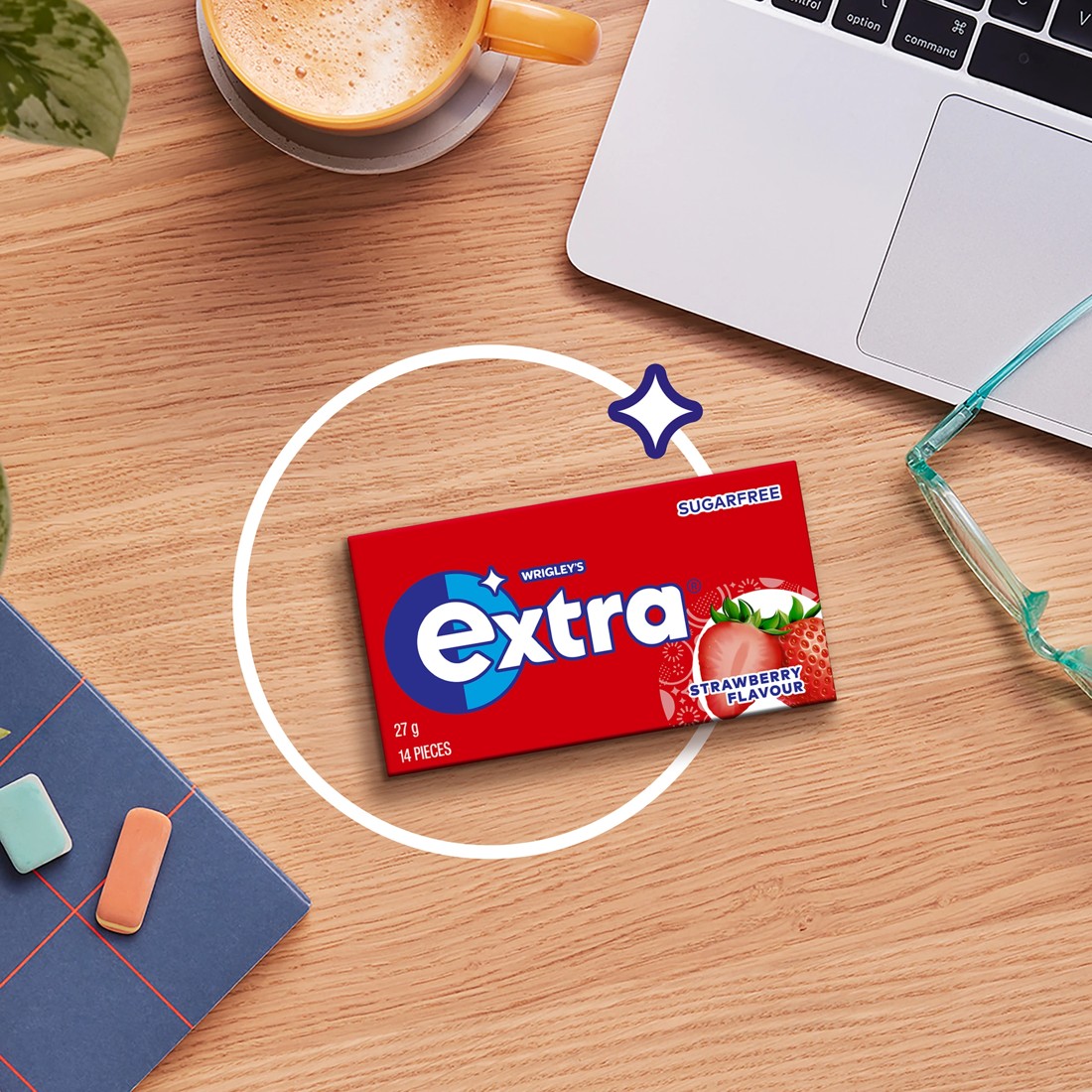 4 14 Piece Wrigley's Extra Strawberry Chewing Gum 27g, 4 of 5