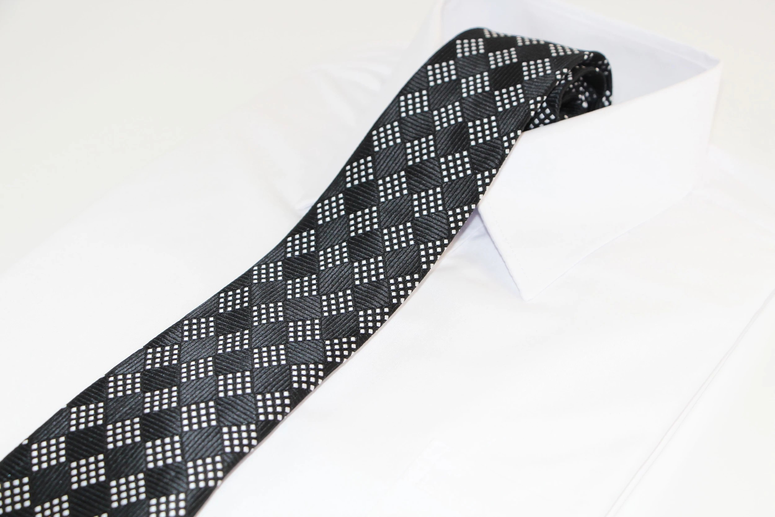 3 Zasel Mens Black & White Square Patterned 8cm Neck Tie - Multi, 3 of 3
