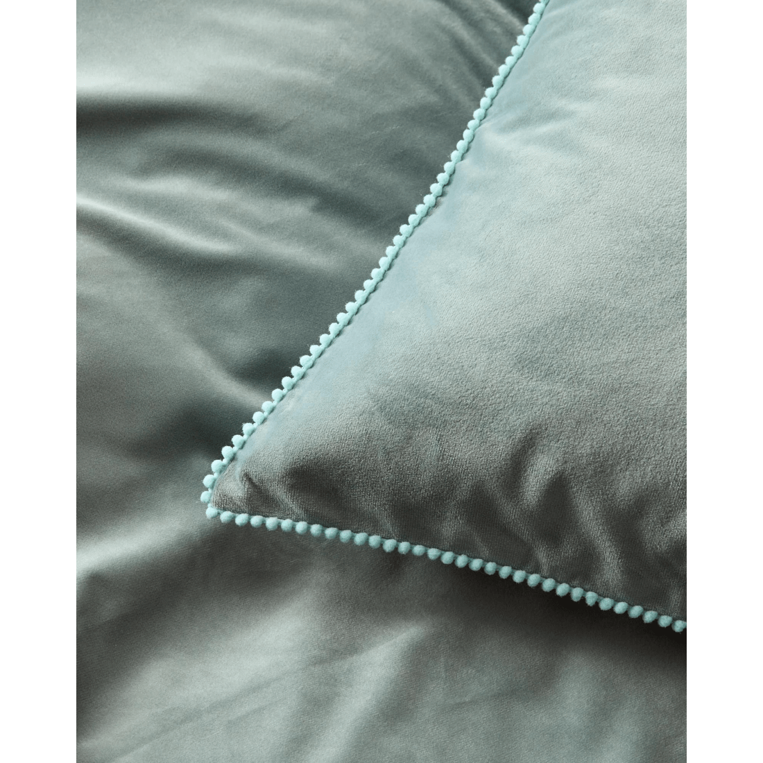 3 Target Alia Velvet Quilt Cover Set - Green, 3 of 3