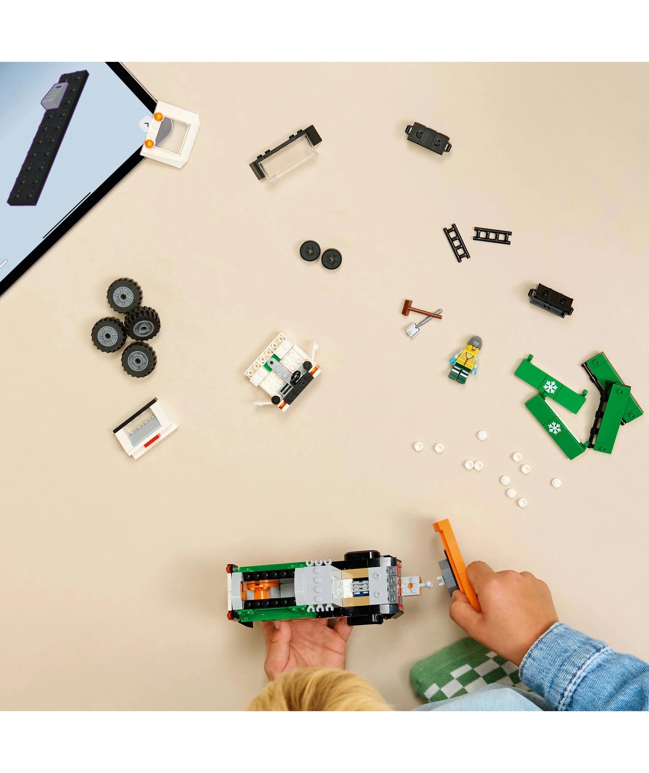 8 LEGO® City Snowplough 60490 - Multi, 8 of 10