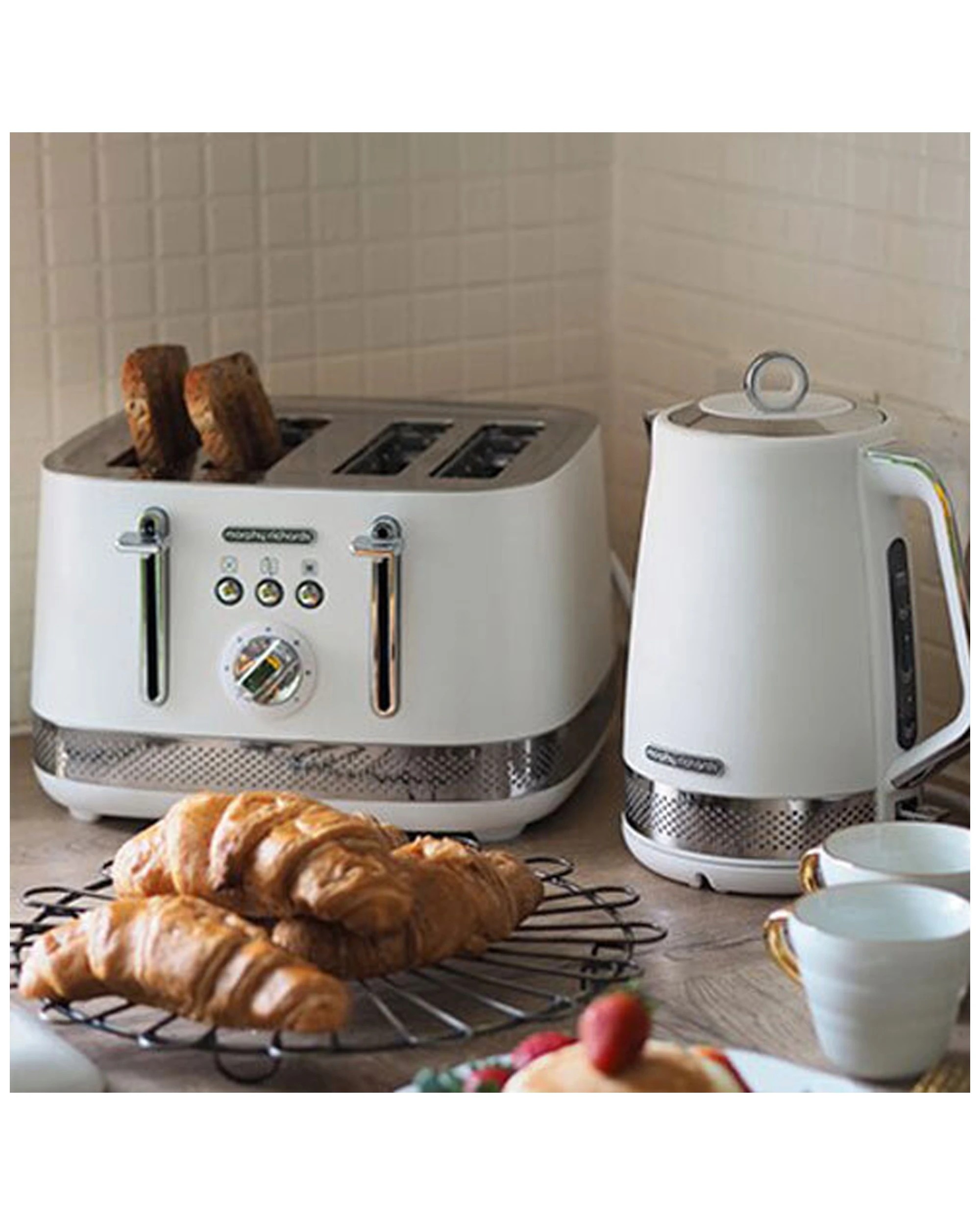 8 Morphy Richards Illumination 1.7 L Electric Kettle 2200w Water Boiling Jug - White, 8 of 10