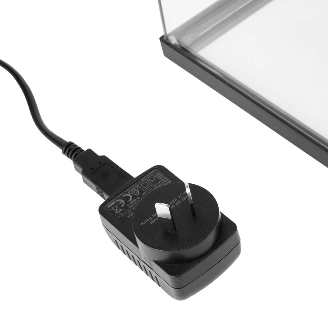 2 12L Betta Fish Tank, 2 of 9