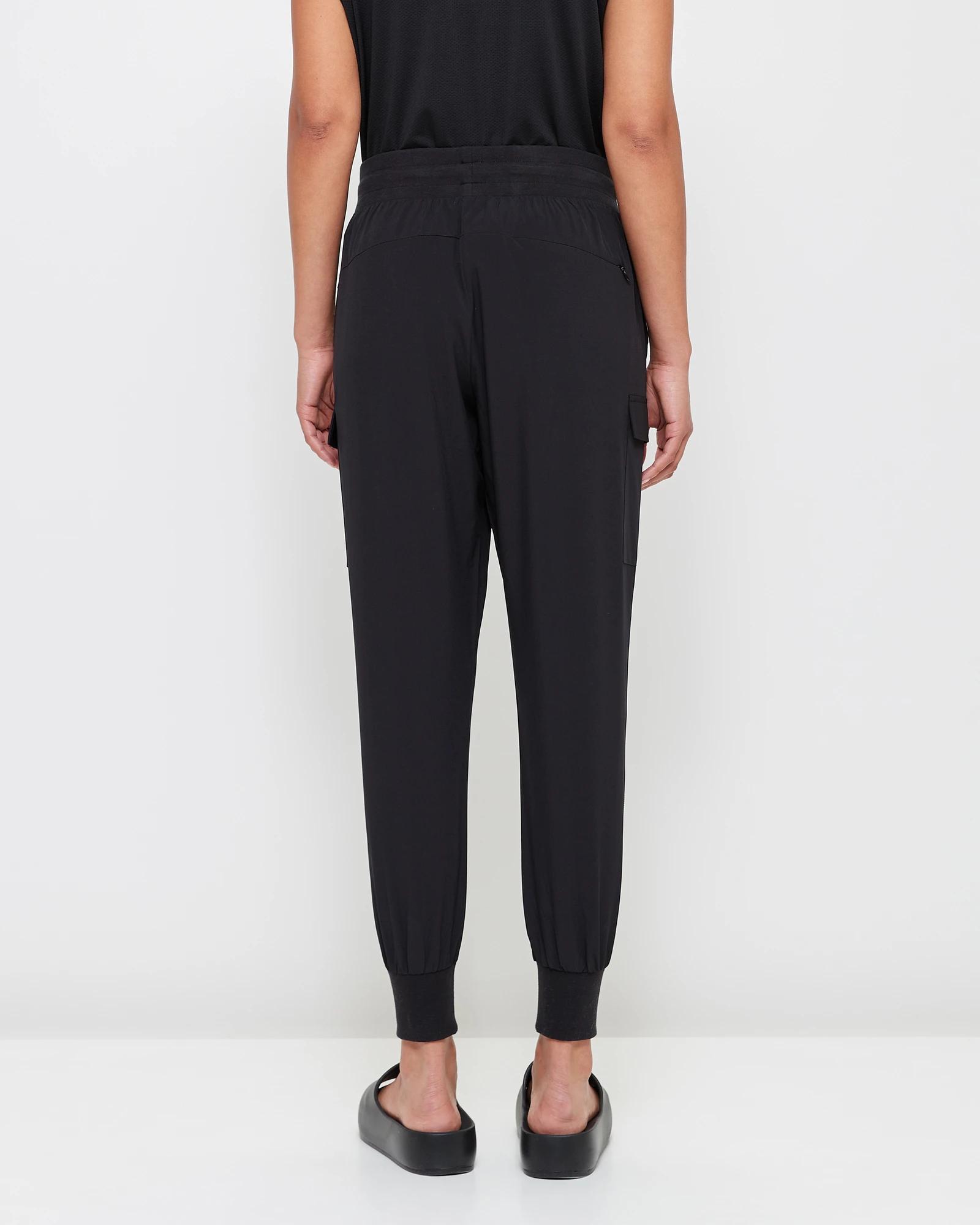 4 Target Active Woven Cargo Pants BLACK, 4 of 6