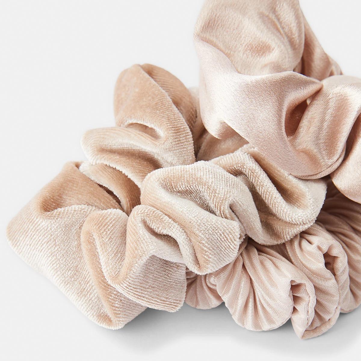 3 3 Pack Textured Hair Scrunchies - Beige Beige, 3 of 5