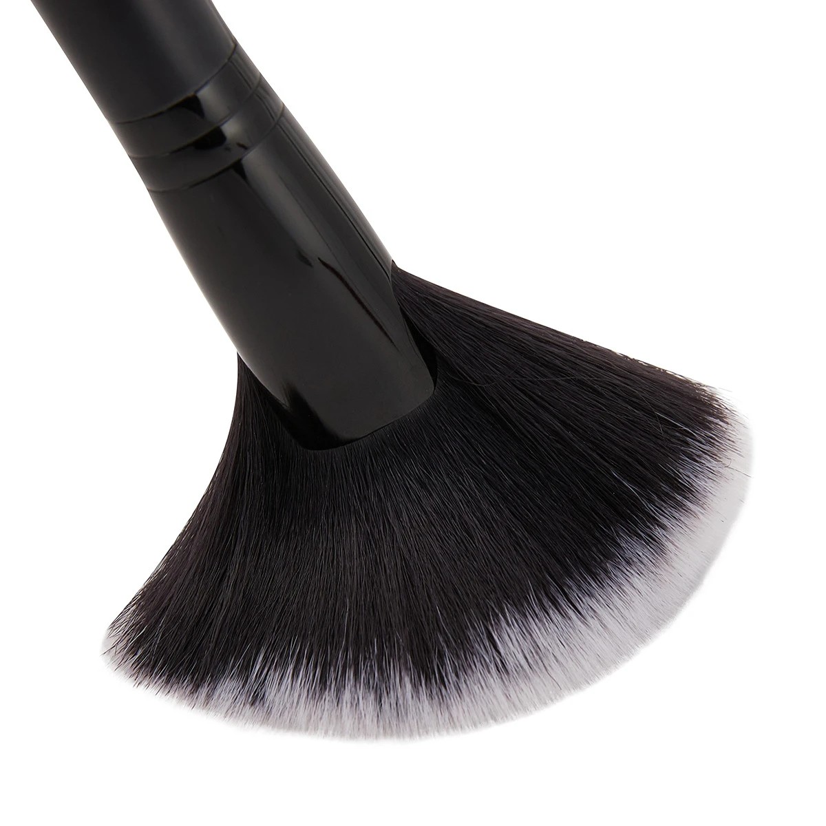 4 OXX Cosmetics Highlighter Brush - Black, 4 of 5