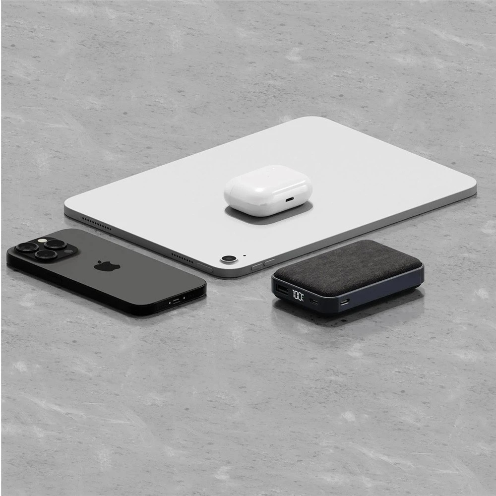 2 Cygnett - ChargePro 10K Power Bank - Black, 2 of 5