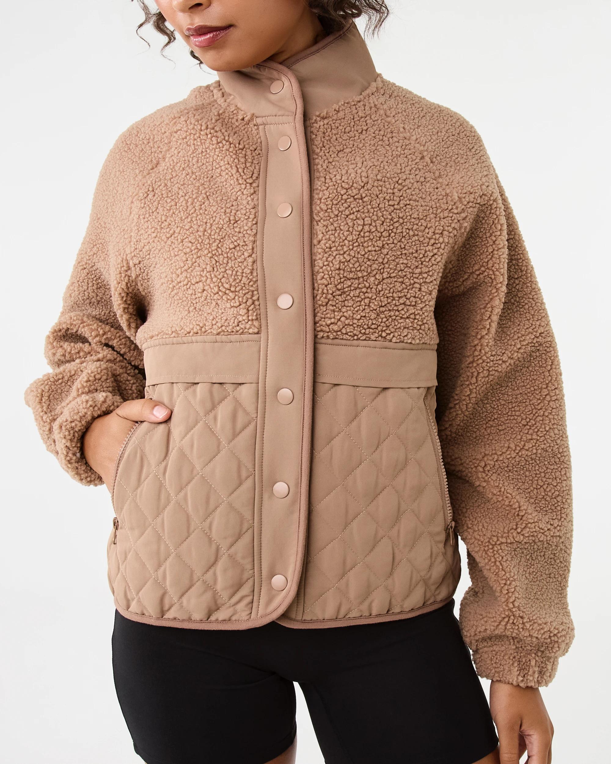 7 Active Womens Contrast Sherpa Quilted Jacket Mud Mush, 7 of 9