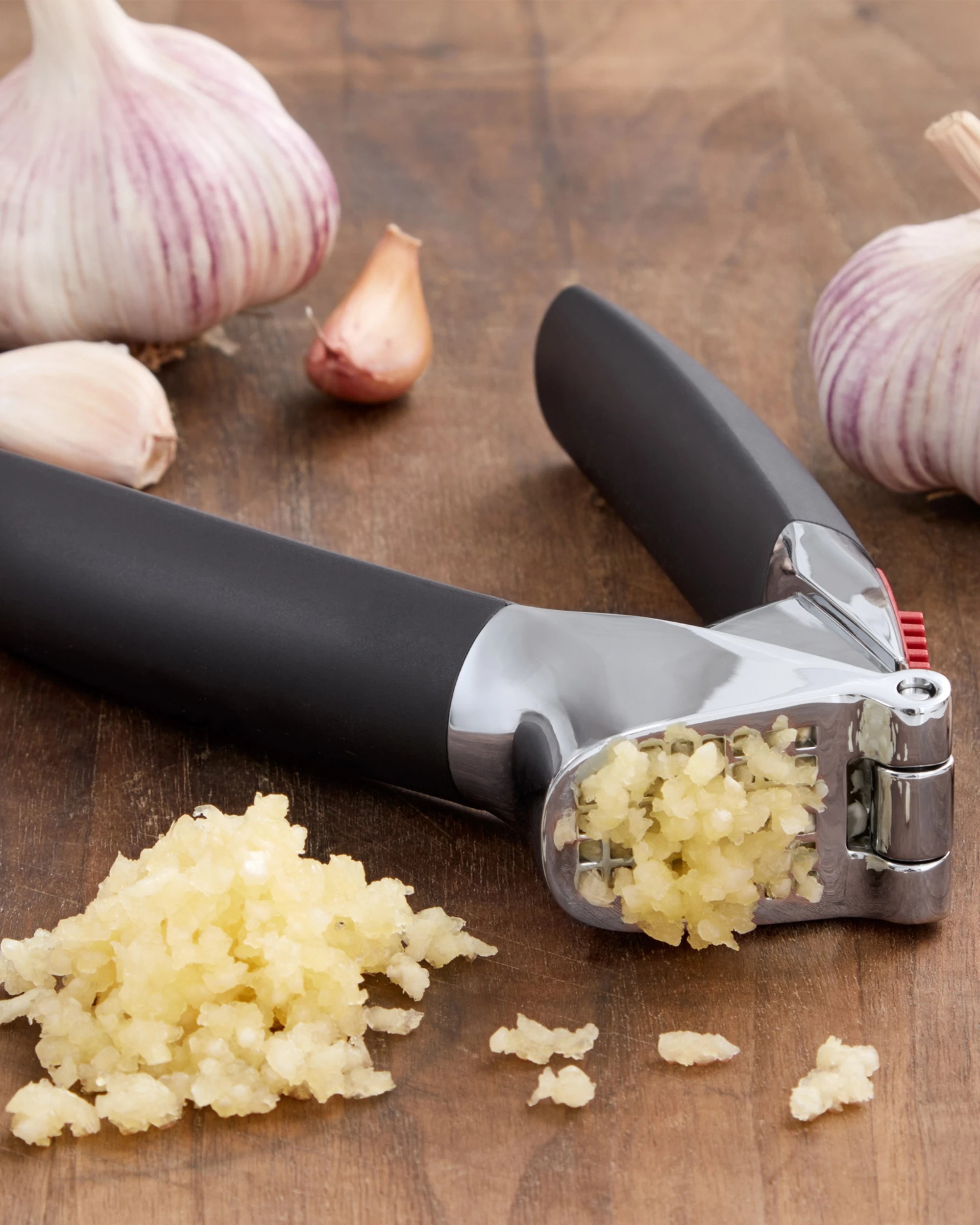 4 OXO Good Grips Garlic Press Kitchen Ginger Crusher, 4 of 4