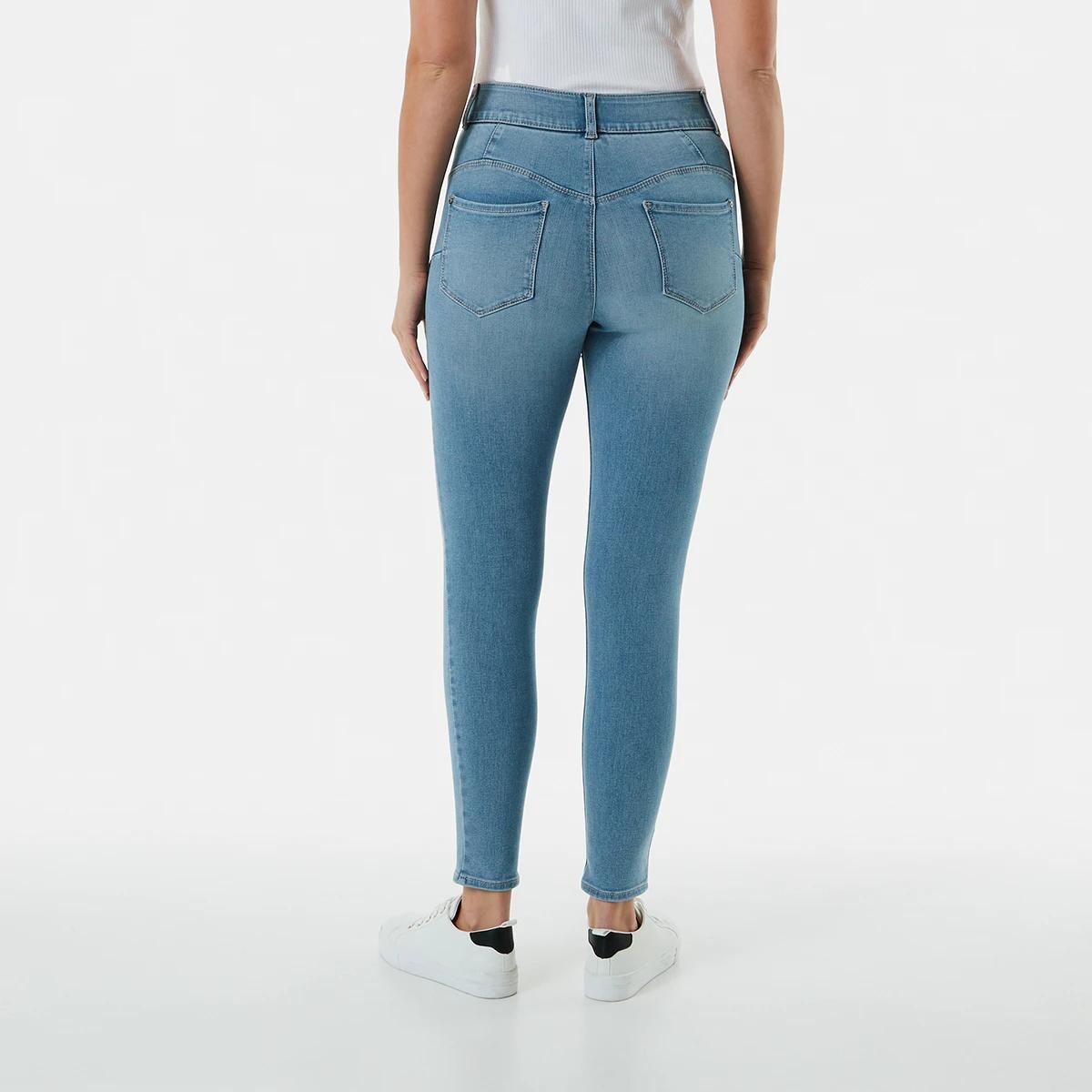 3 Shapewear Jeans Light Wash, 3 of 5