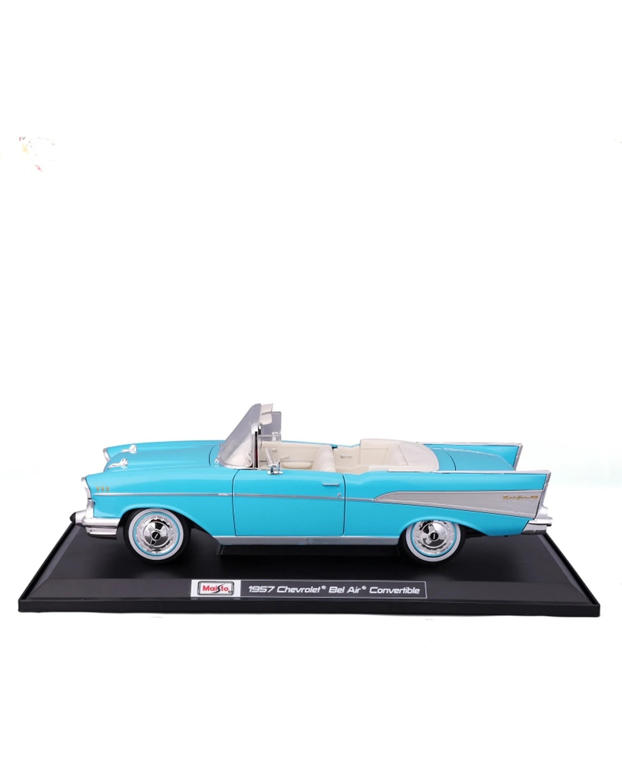 7 Maisto 1957 Chevrolet Bel Air Convertible Diecast Model Car Replica - Blue, 7 of 8