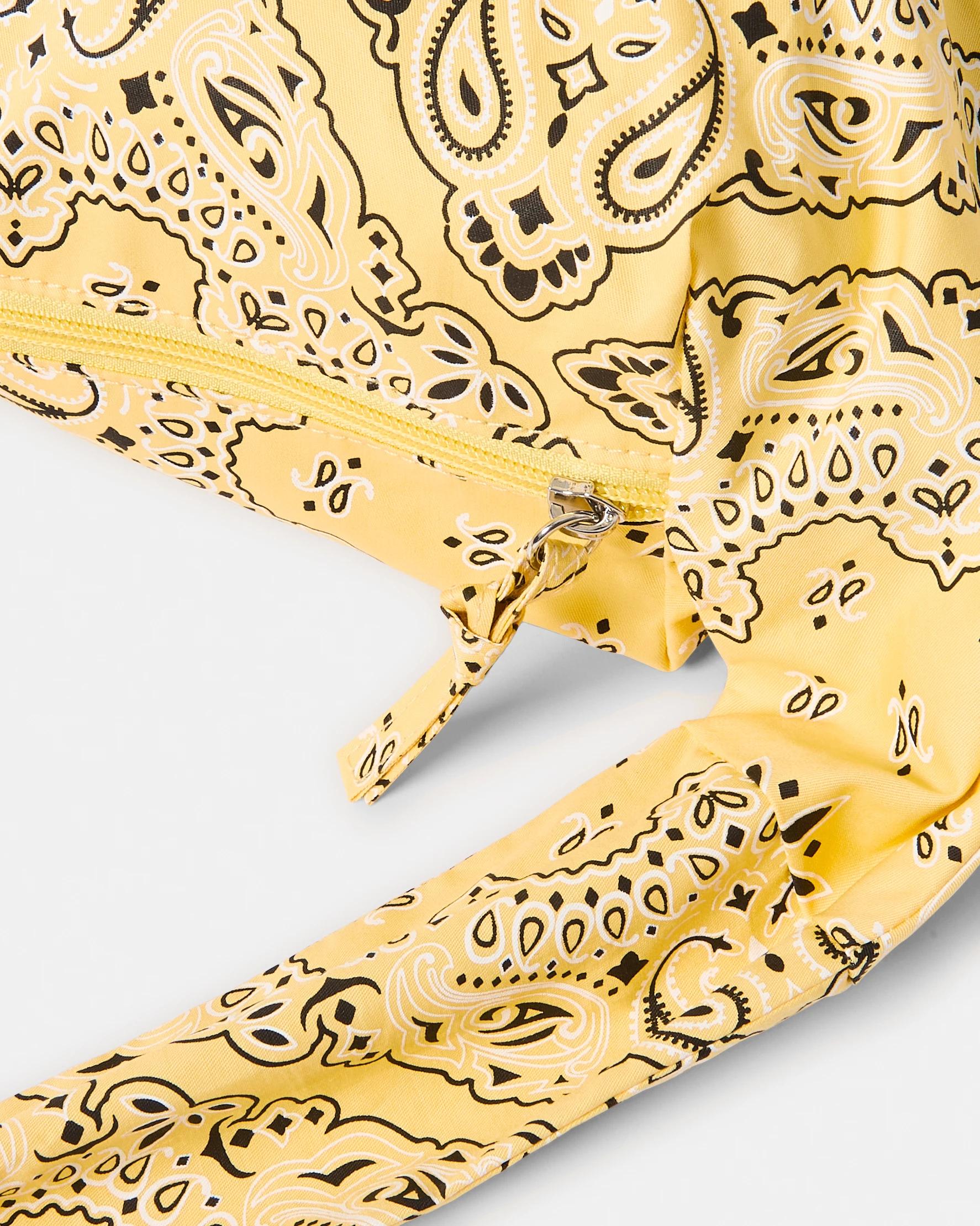 3 Triangle Knot Bag Bandana, 3 of 5