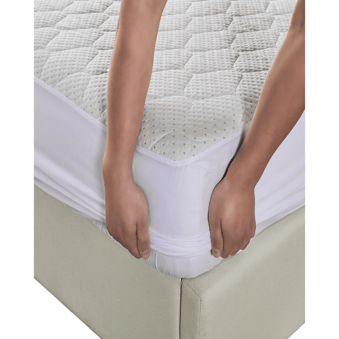 6 Dreamz Bamboo Mattress Protector Queen, 6 of 7