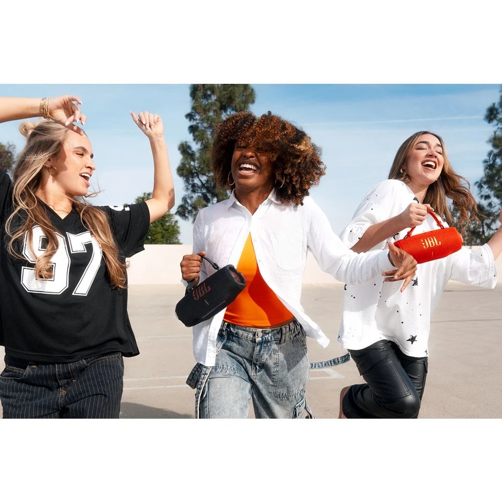 8 JBL Charge 6 Bluetooth Speaker Red, 8 of 8