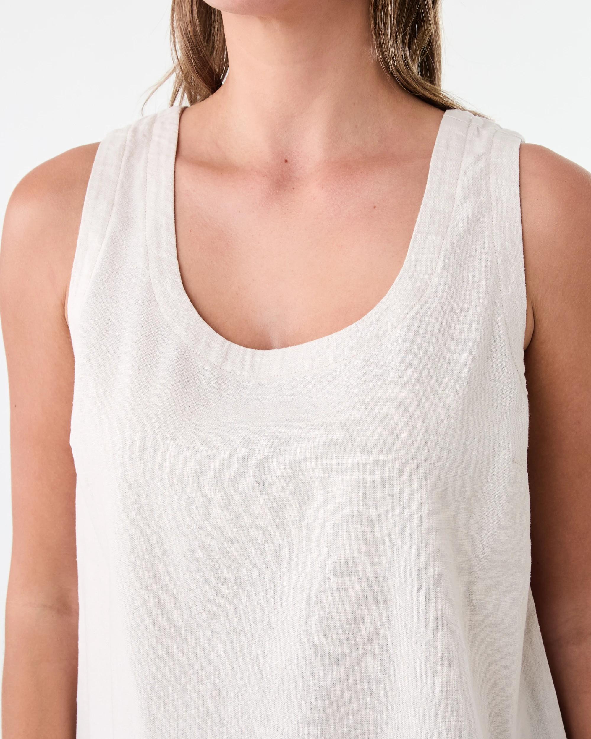 5 Sleeveless Linen Blend Scoop Neck Tank Nat Beige, 5 of 6