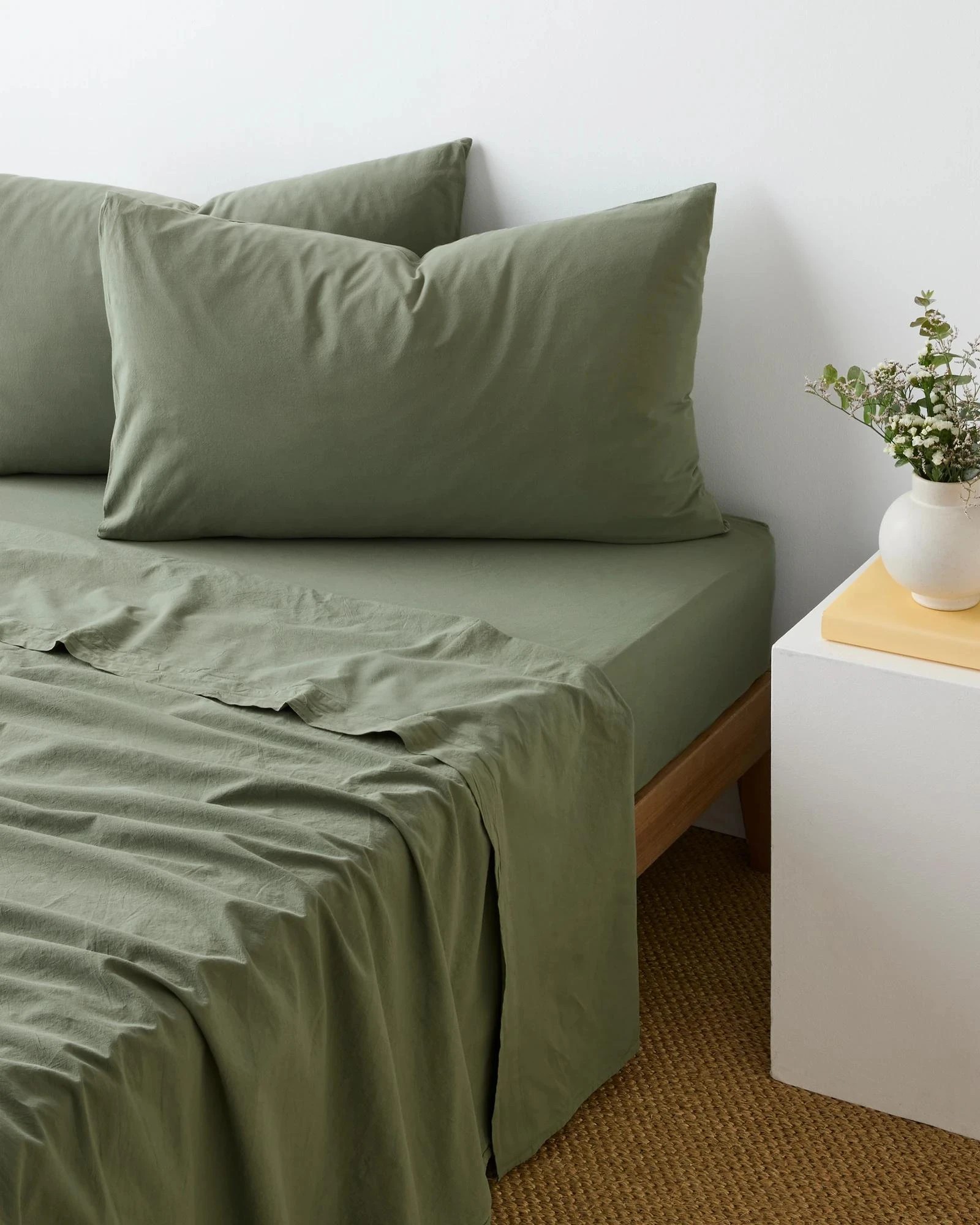 1 Arlo Stonewash Sheet Set - King Bed - Green, 1 of 2
